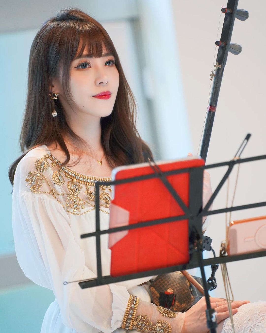 氣質女神「小彩Zaya」極品美顏搭配水汪汪大眼 一看就戀愛了-第1章-图片10