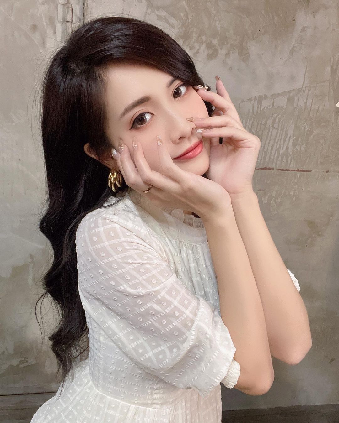 性感甜姐「筠筠兒」甜美笑容下的曲線 讓人看了大飽眼福-第1章-图片10