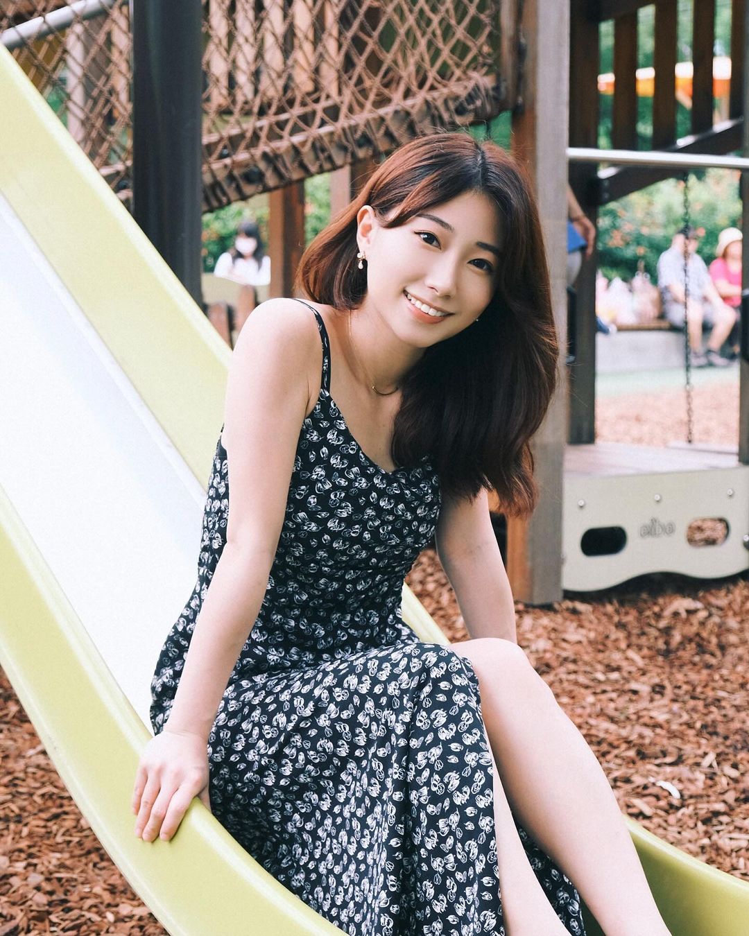 氣質美女「然然Eva」白嫩纖細美體露出 極度誘人-第1章-图片4