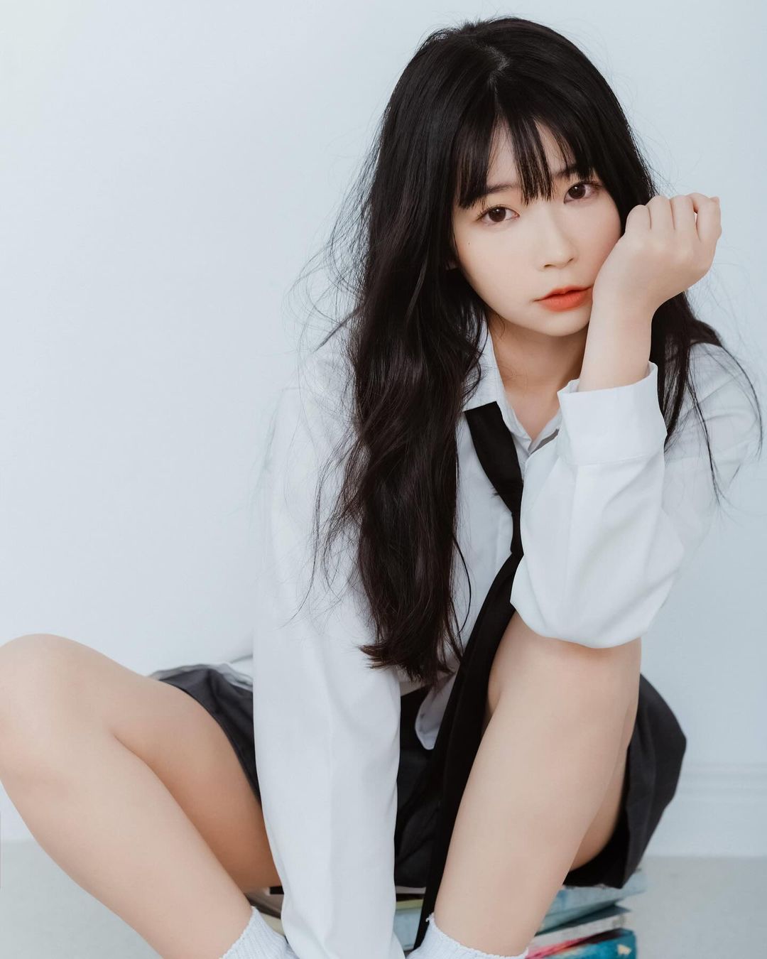 甜美女孩「陳QQ 」養眼畫面露出.....各種誘惑銷魂讓人大噴鼻血-第1章-图片2