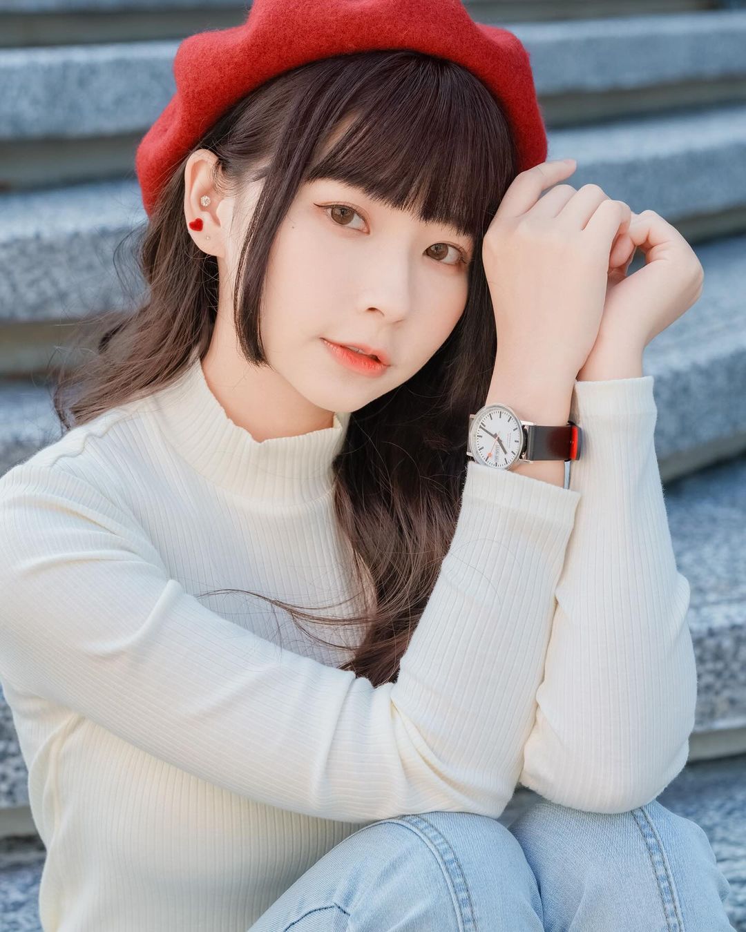 甜美女孩「陳QQ 」養眼畫面露出.....各種誘惑銷魂讓人大噴鼻血-第1章-图片9