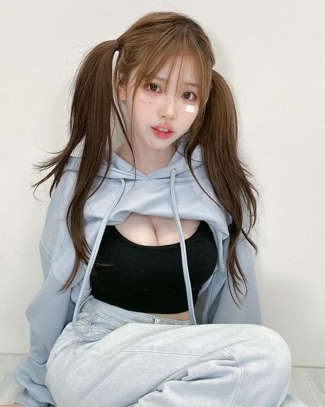 美乳甜心「趙兔喵」暴力身材又白又嫩好犯規-第1章-图片8