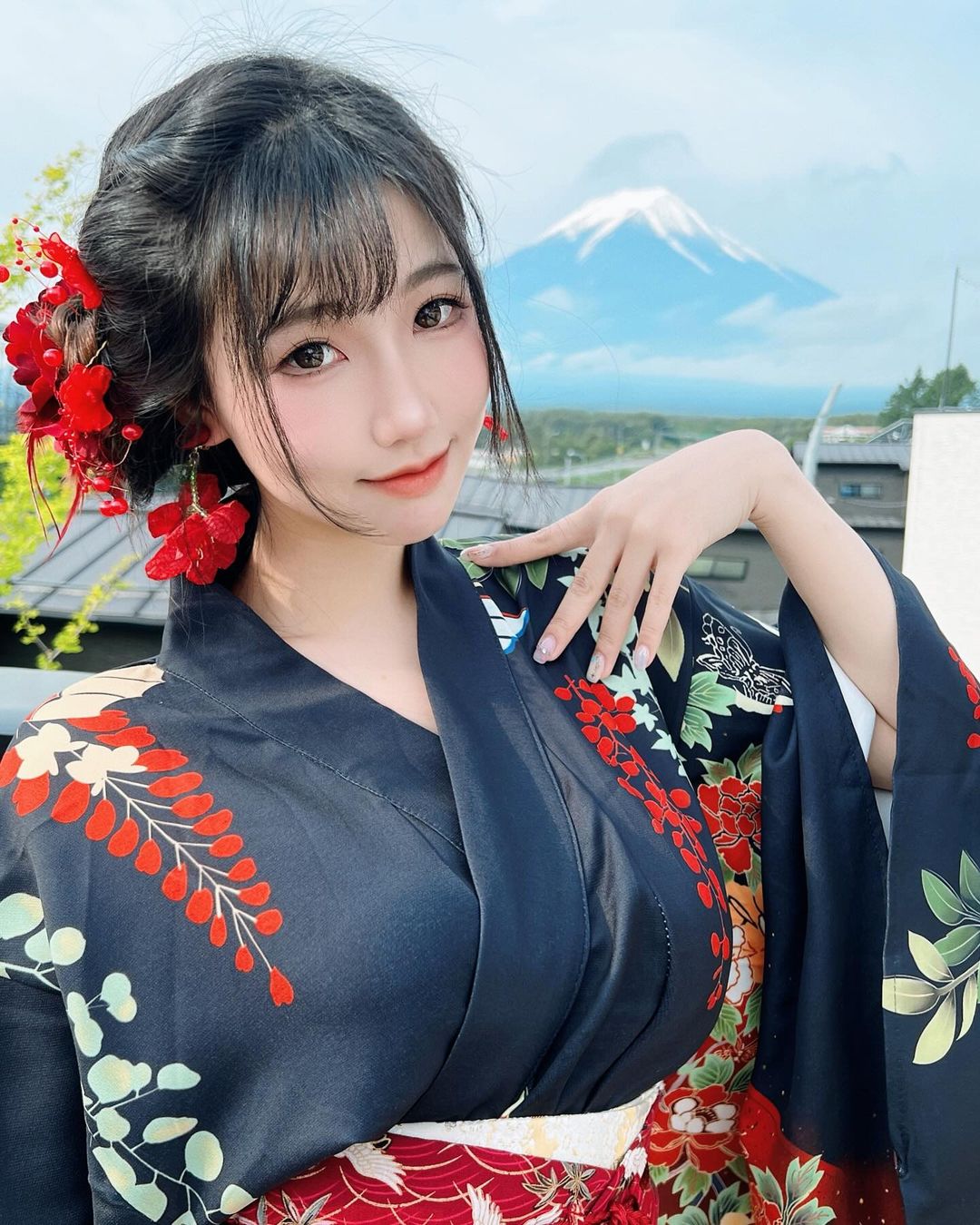 美艷Coser「歐阡陌」陣陣乳波襲來 這身材真的太銷魂-第1章-图片7