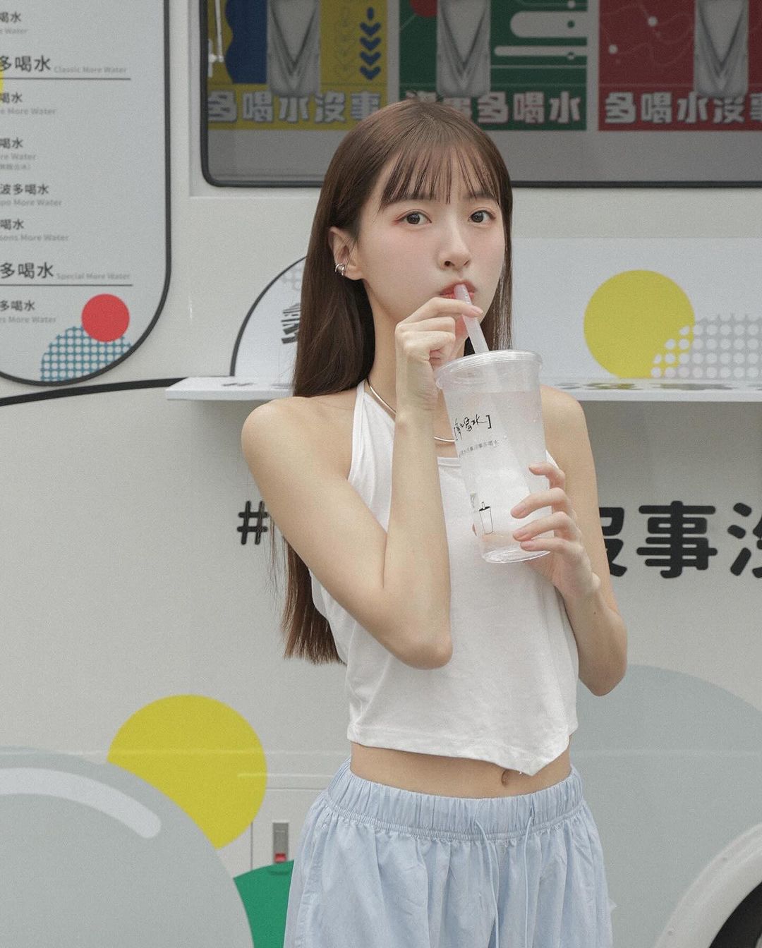 校園正妹「Yuki」美女白皙美腿誘惑居家寫真照 超優潛力股-第1章-图片1