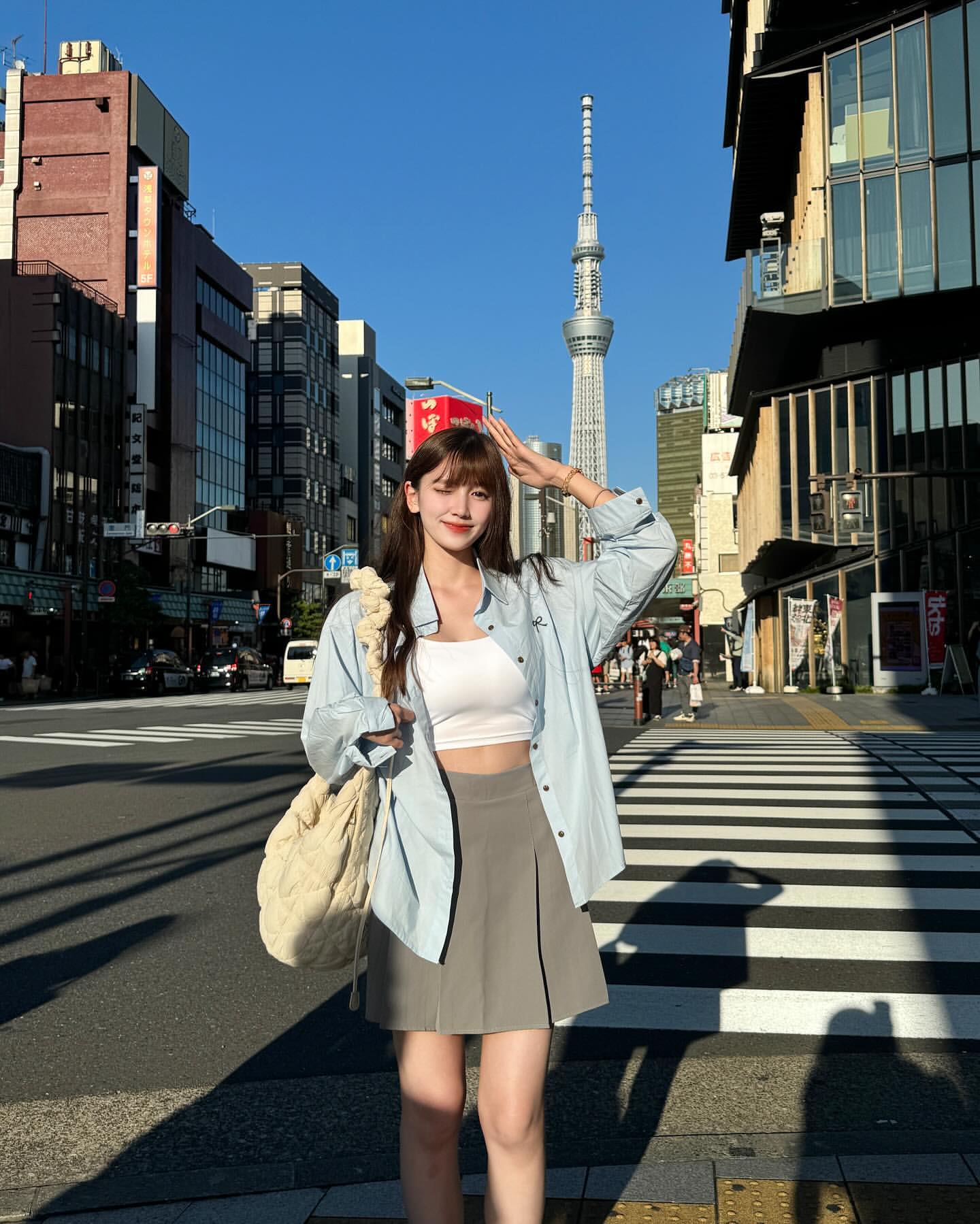 性感嫩妹「尼尼Nani」無敵視角超邪惡 網放大一看全驚呼-第1章-图片2