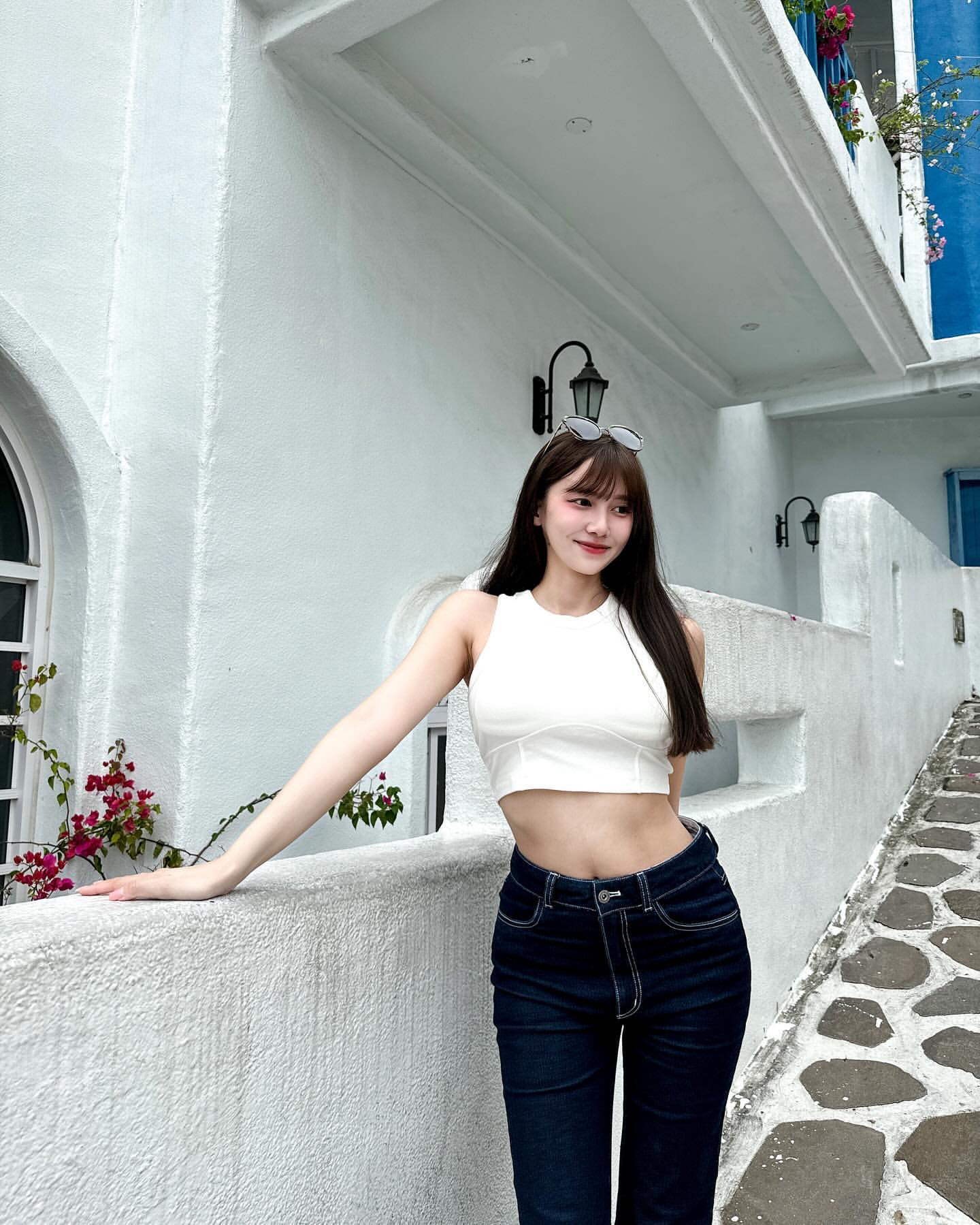 性感嫩妹「尼尼Nani」無敵視角超邪惡 網放大一看全驚呼-第1章-图片5