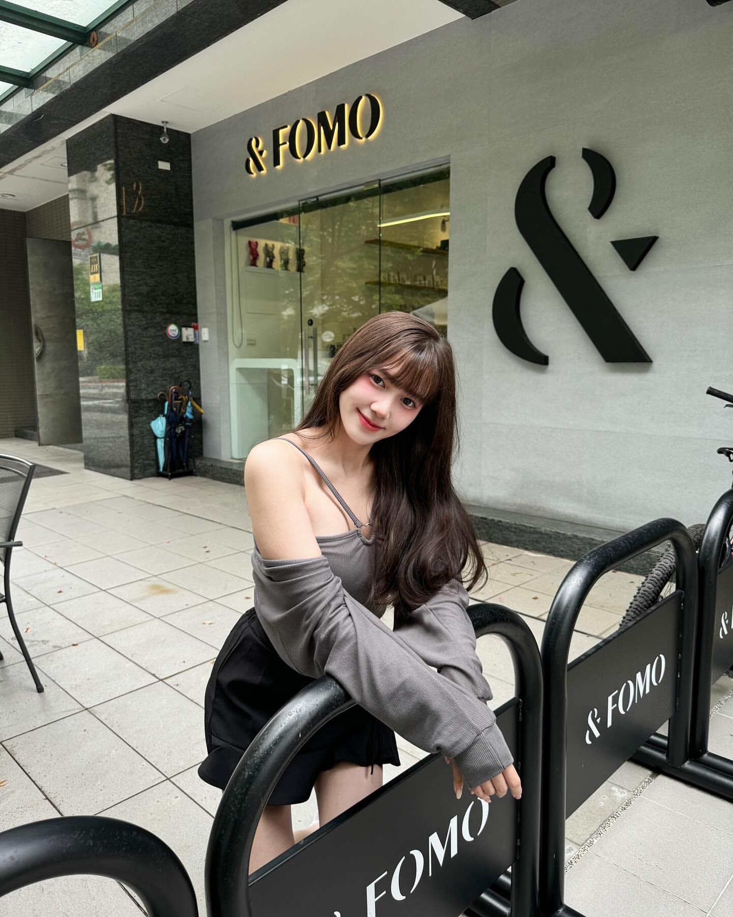 性感嫩妹「尼尼Nani」無敵視角超邪惡 網放大一看全驚呼-第1章-图片6