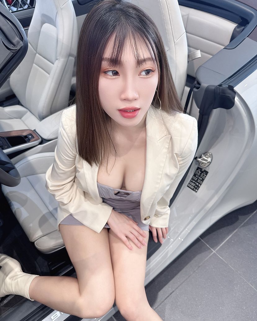 正妹「側身超兇」！台中球場6800人噴鼻血朝聖　本尊IG被神出-第1章-图片8