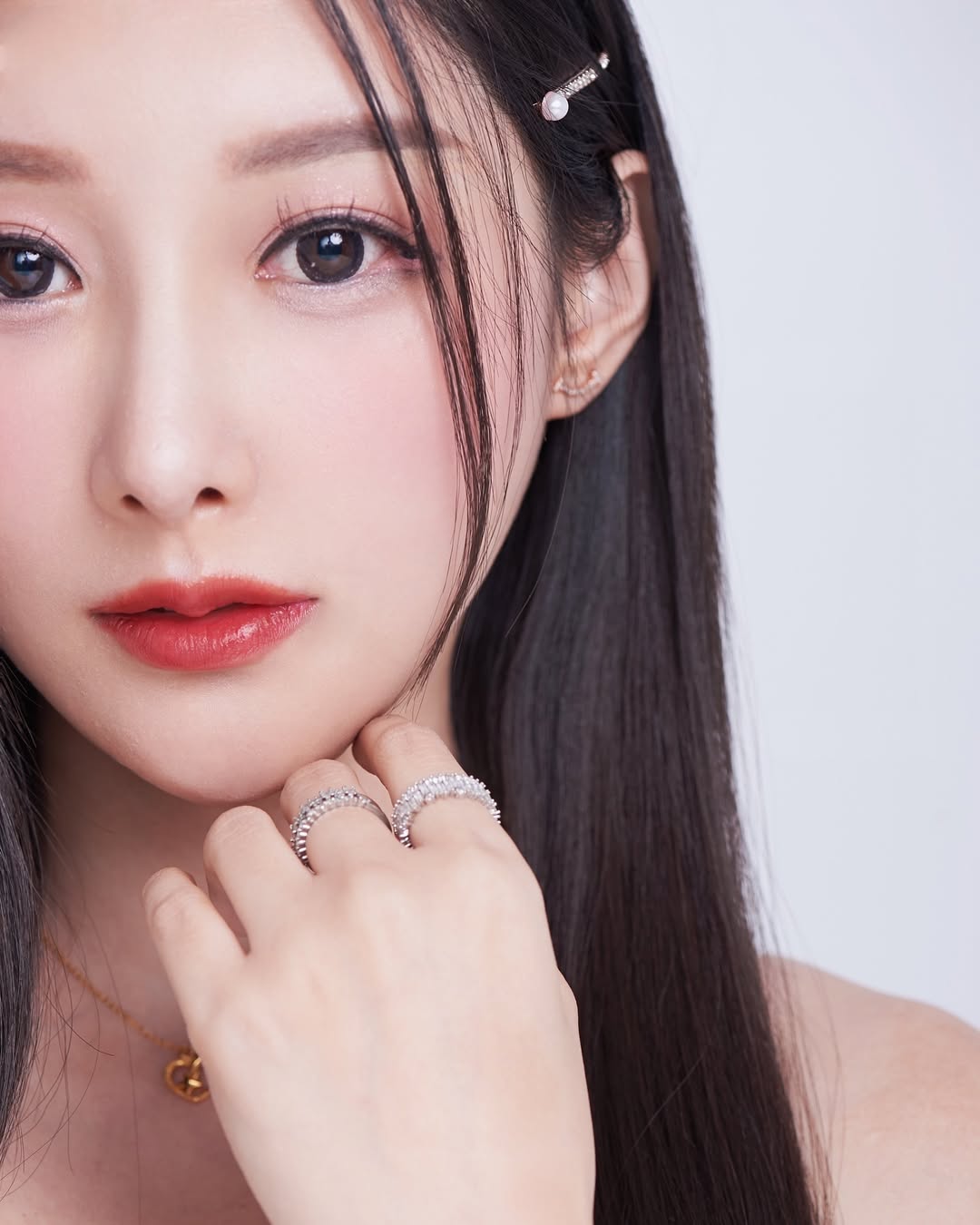 氣質美少女「吳小葵」電眼誘惑誰都扛不住-第1章-图片15