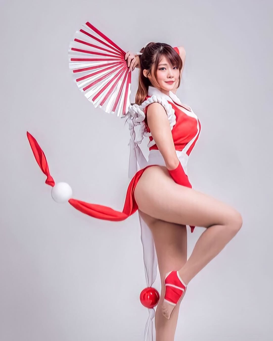 女友感「陽光廷廷」飽滿美胸藏不住-第1章-图片13