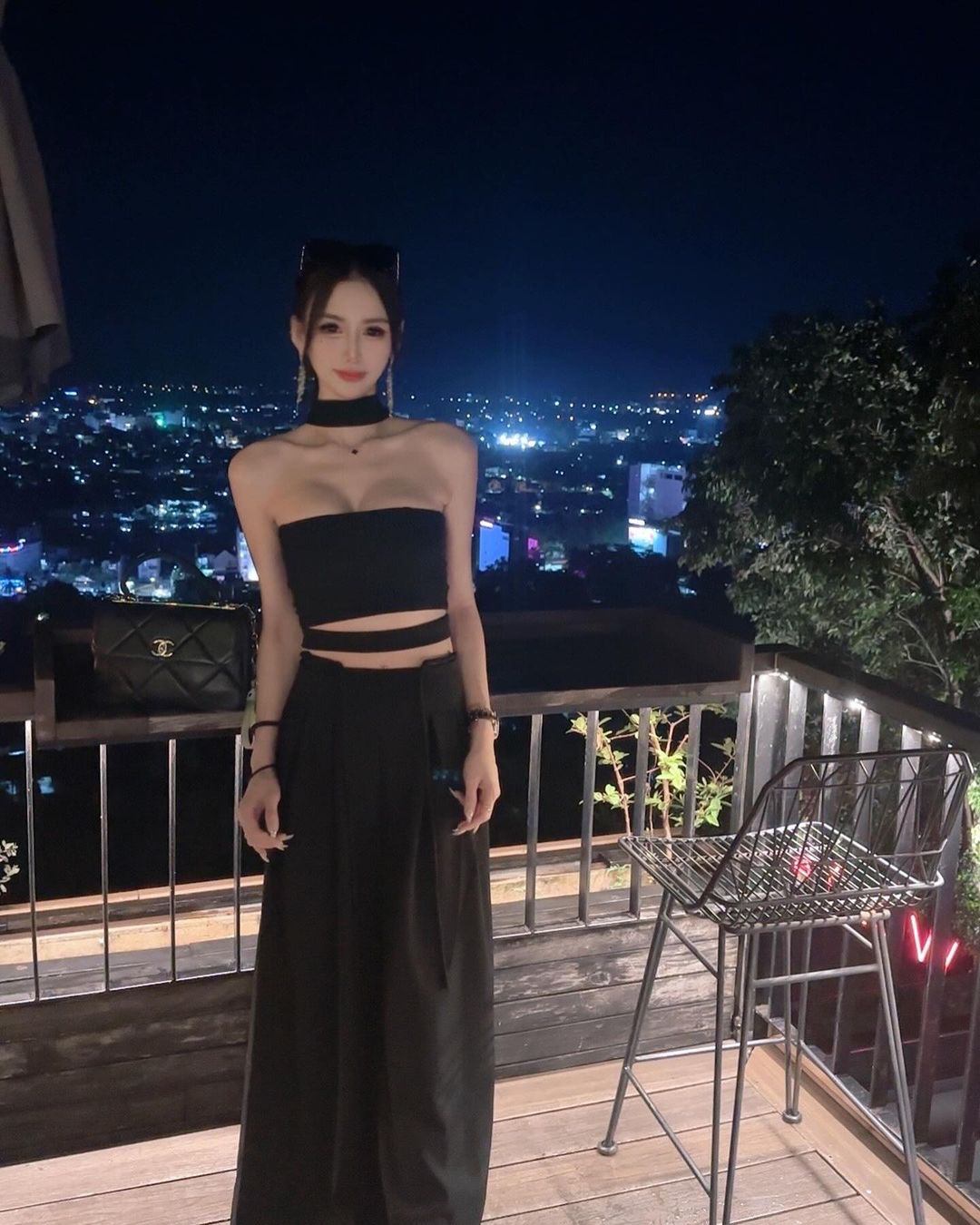 「蔡米奇」酥胸微露 好曲線 讓人深深著迷-第1章-图片19