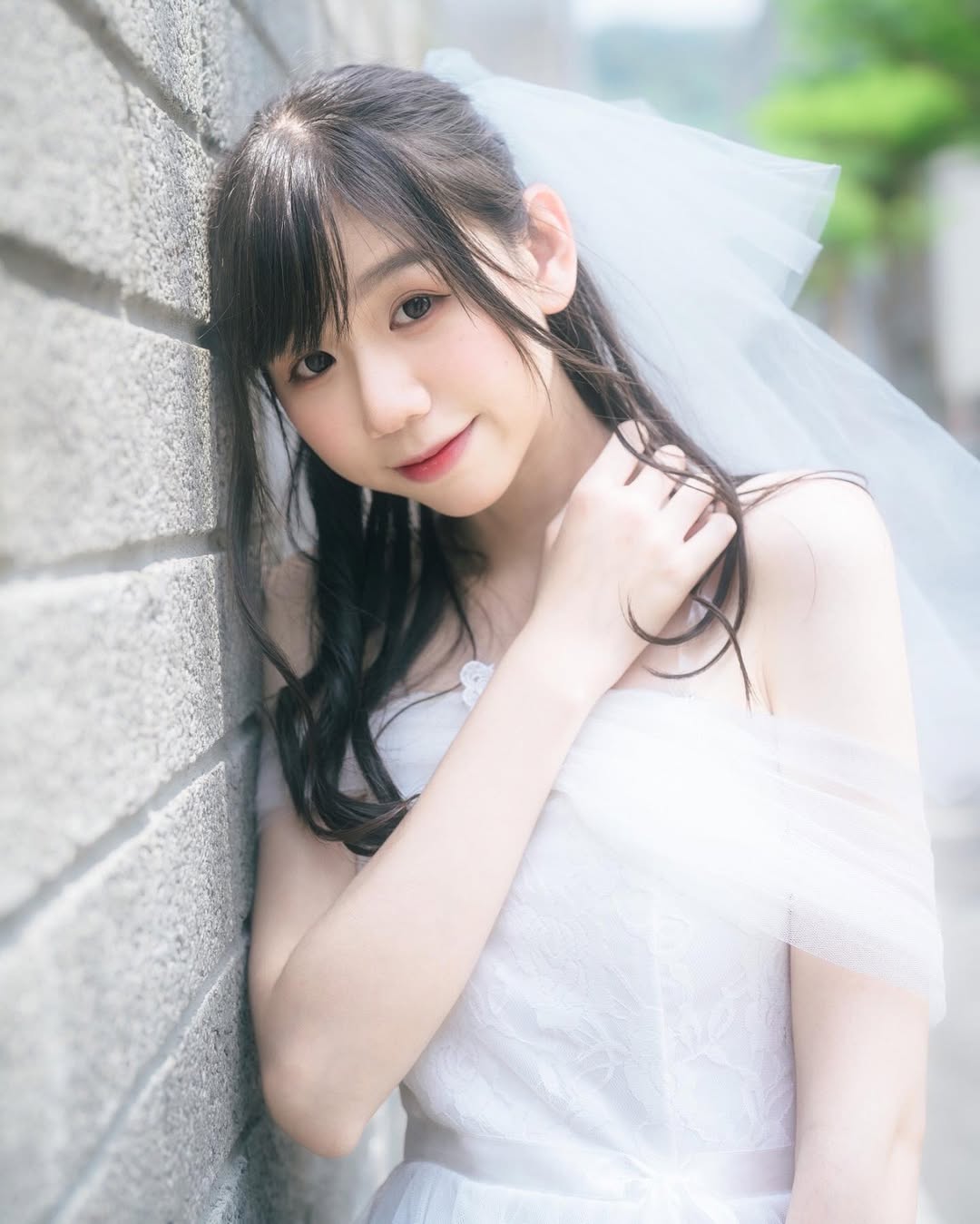 甜姐深藏不露「薯餅」飽滿美胸藏不住還有勾人美腿-第1章-图片9