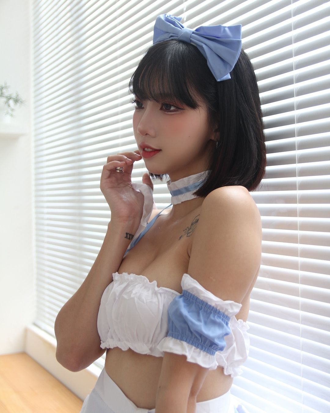 空靈氣質無敵「桃桃」色氣勾引不斷 白嫩乳袋形狀全現-第1章-图片16