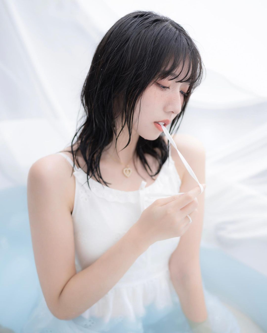 好曲線讓人深深著迷「龍睬崴」五官清純細緻-第1章-图片27