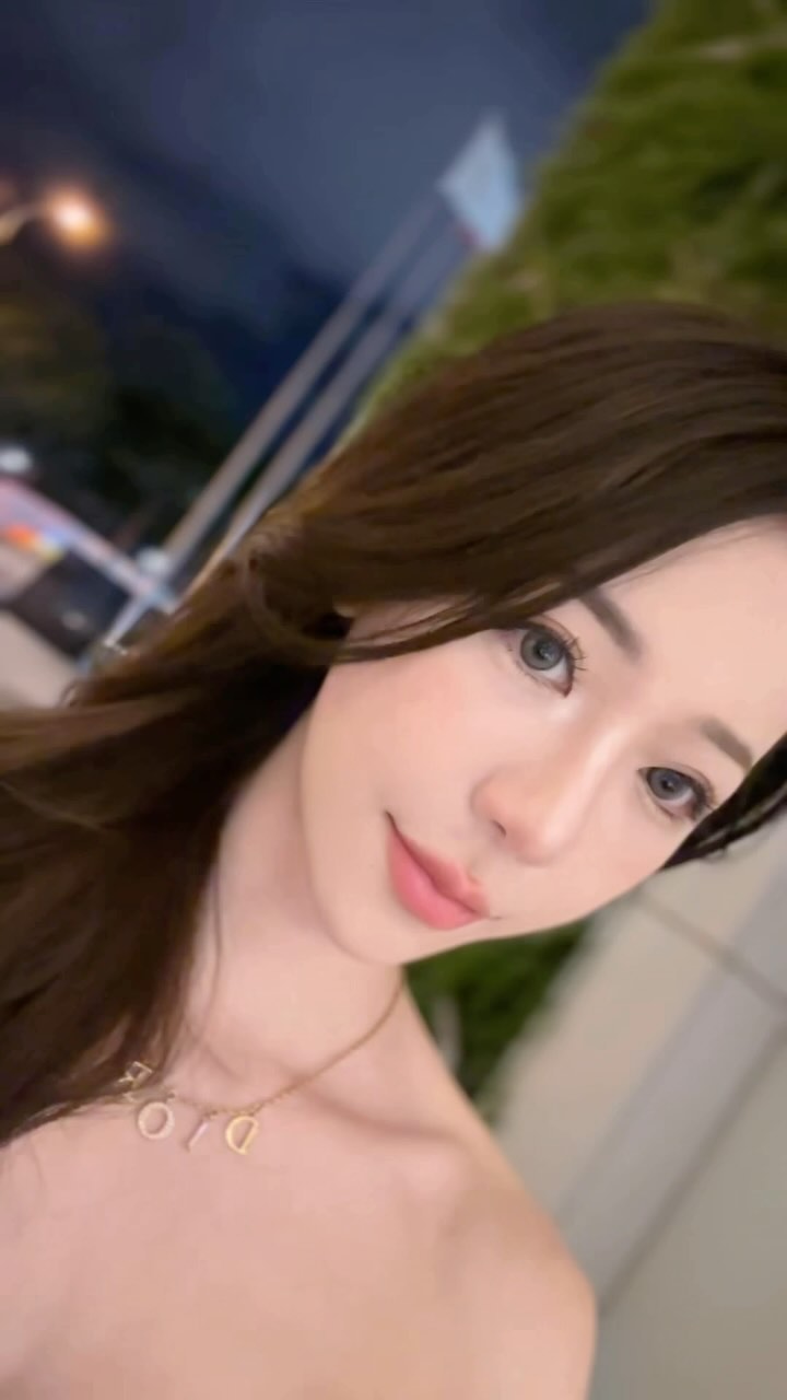氣質臉蛋「妍妍」顏值高又白皙實在極品-第1章-图片16