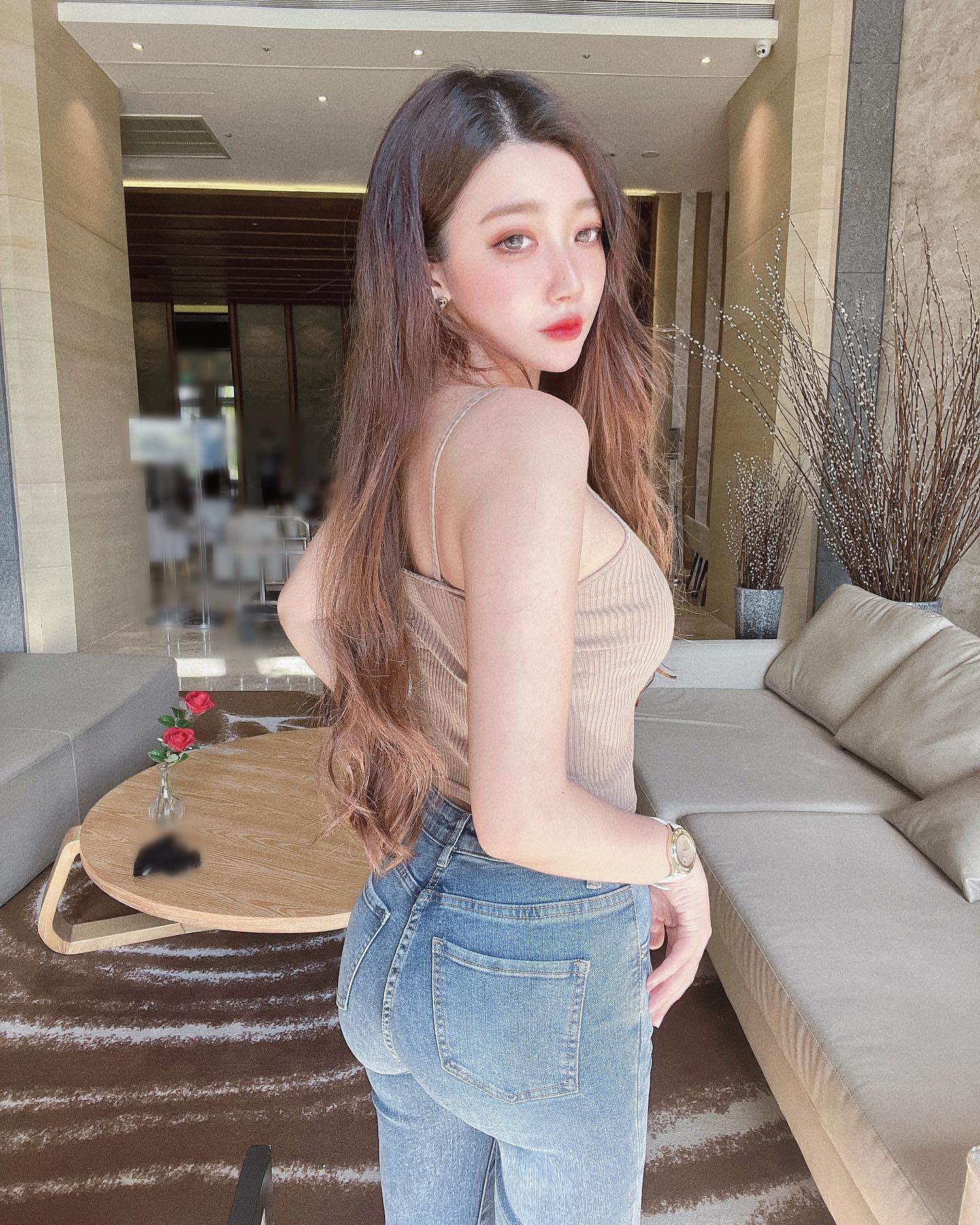 Sexy exploded