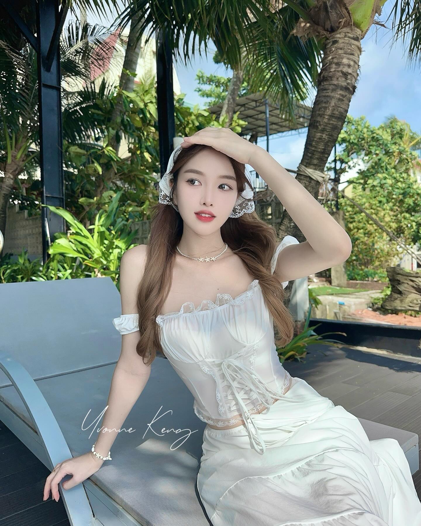 Snow White Deep Shell