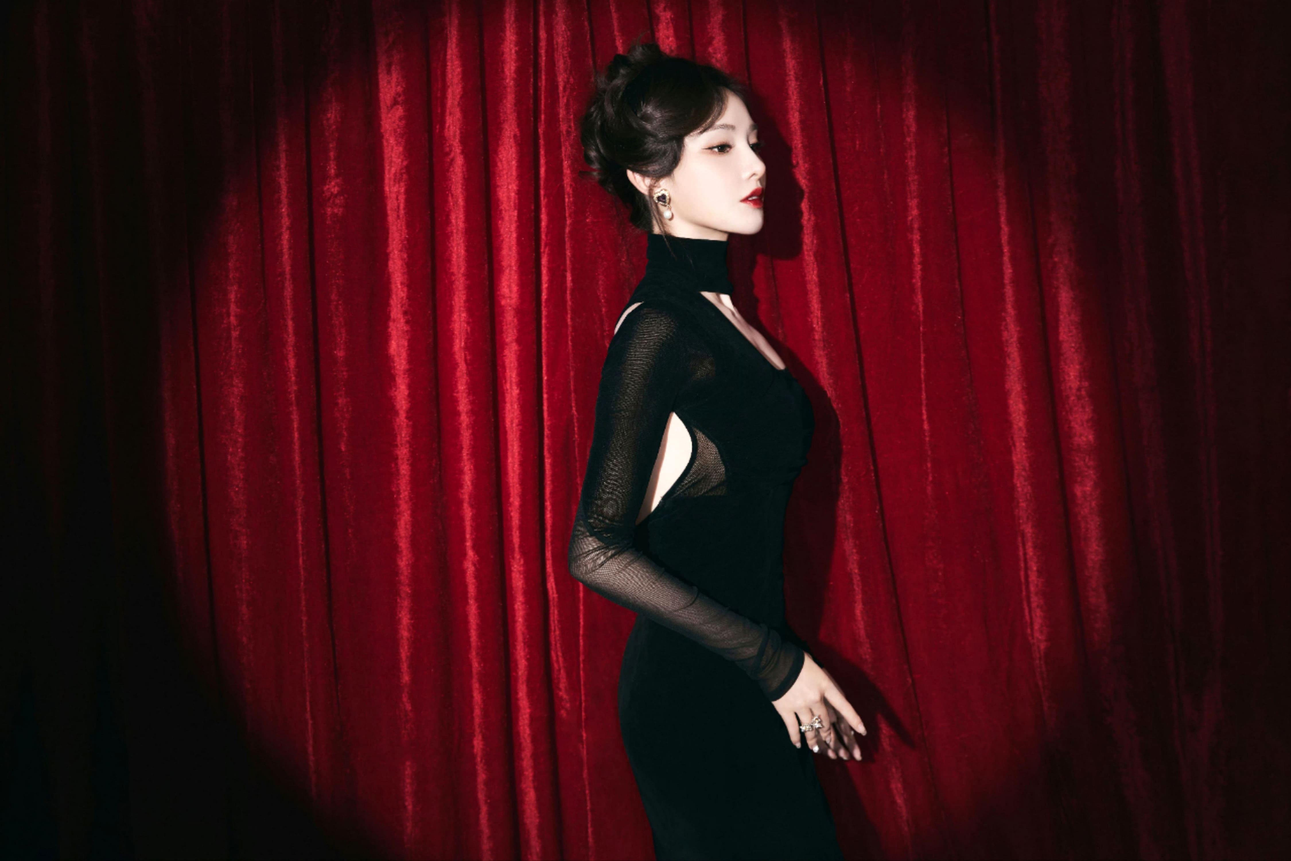 復古名伶大片—彭小苒[高清套圖]