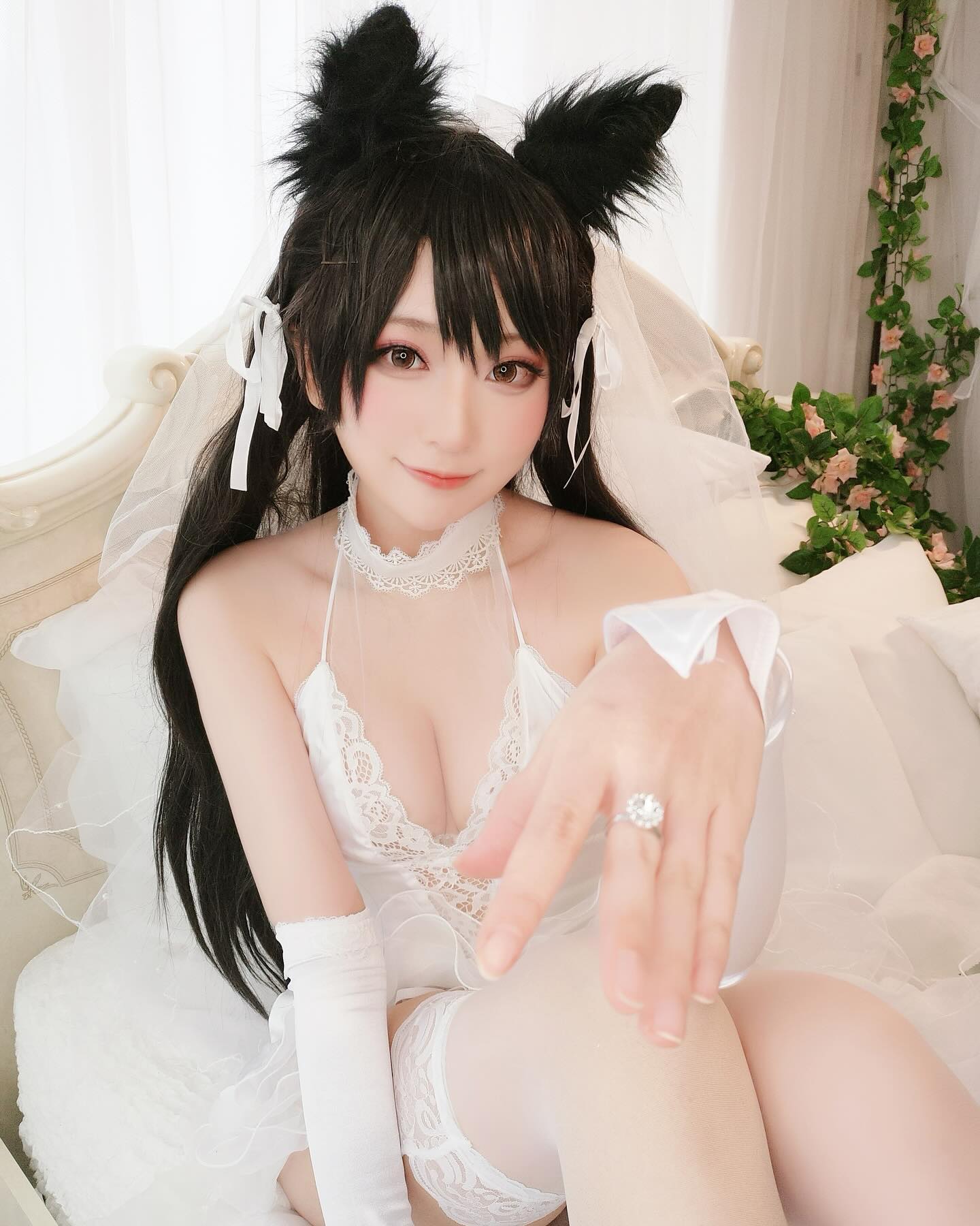 Sexy with “YukiTing” appearance and very positive... totally unable to hold-第1章-图片13