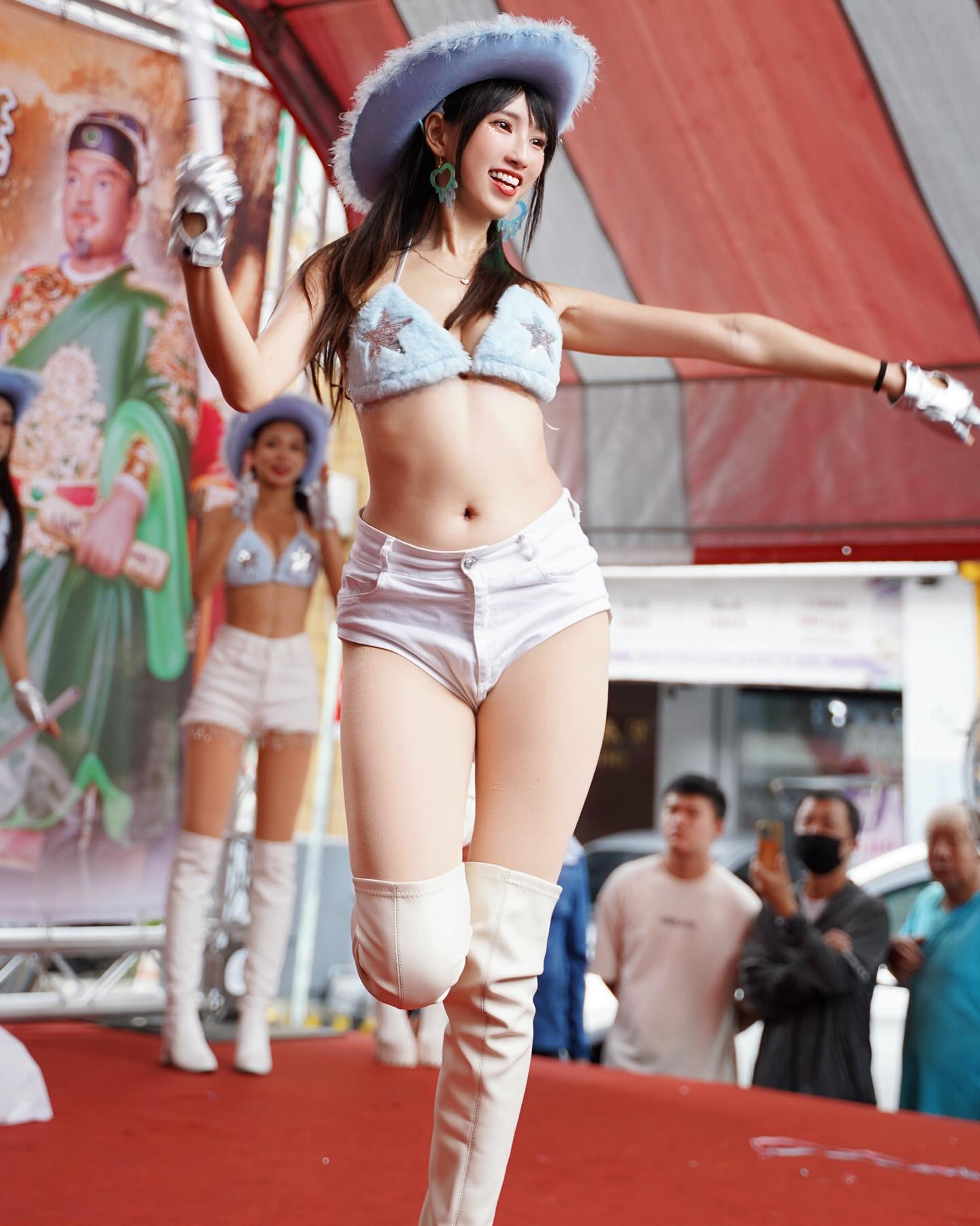 “Happy Rabbit Jonah” on the front side is too hot and relentless to hit.-第1章-图片11