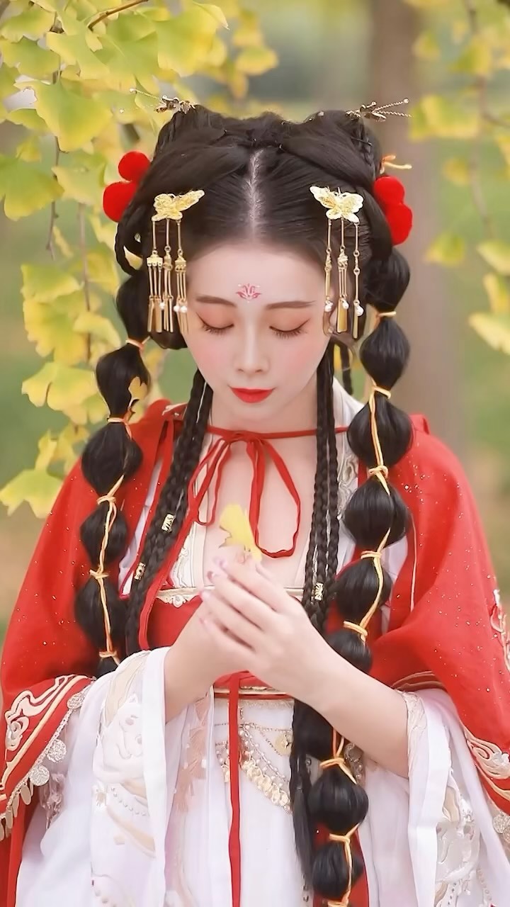「筱曖」火辣身材與優雅氣質結合-第1章-图片14