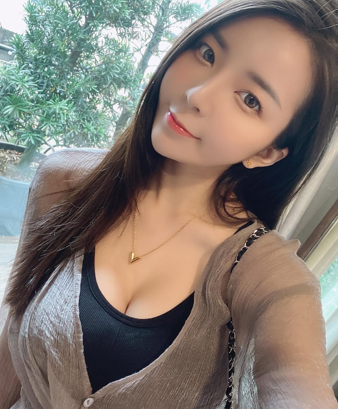 美體 「混血文文」滿到要溢出來白皙美乳-第1章-图片13