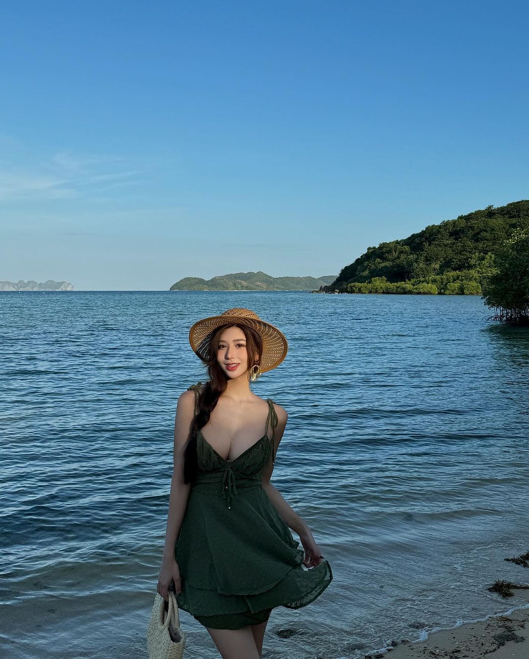 美乳妹 「妙智」凹凸曲線讓人想用力疼愛-第1章-图片8