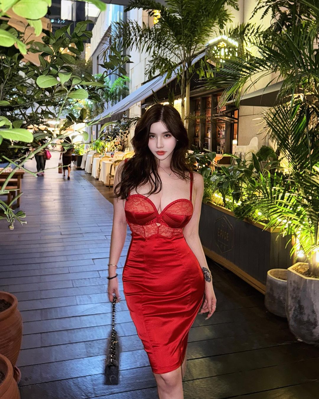 Previous articleThat’s too tempting.-第1章-图片2