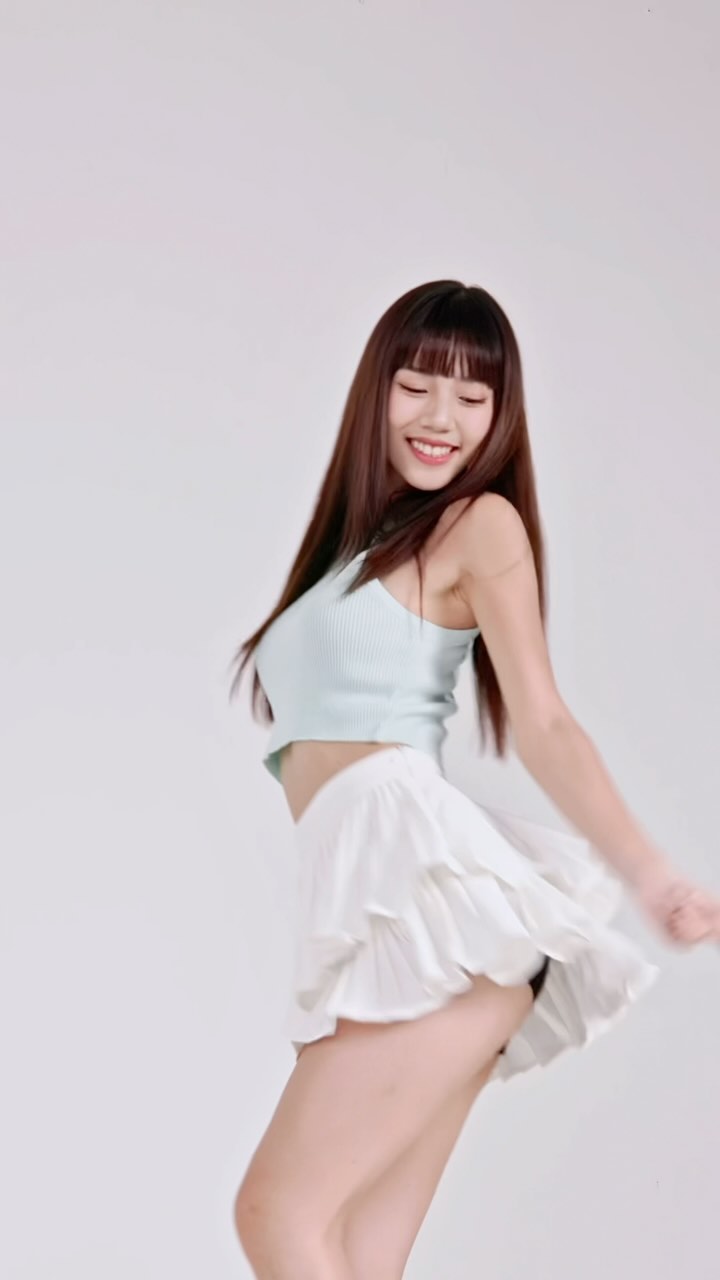 「Abby_林夏蕾」女王般的氣質 細腰爆乳-第1章-图片15