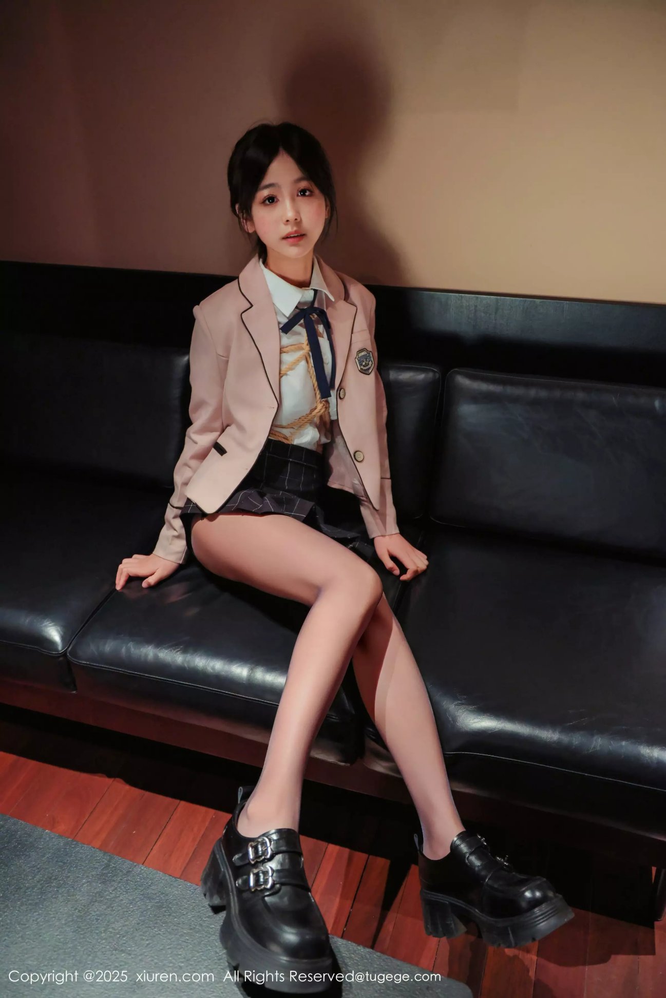 【XIUREN秀人網】2025.02.28 Vol.9949 奶芙喬喬 完整版無水印寫真【72P】-第1章-图片17