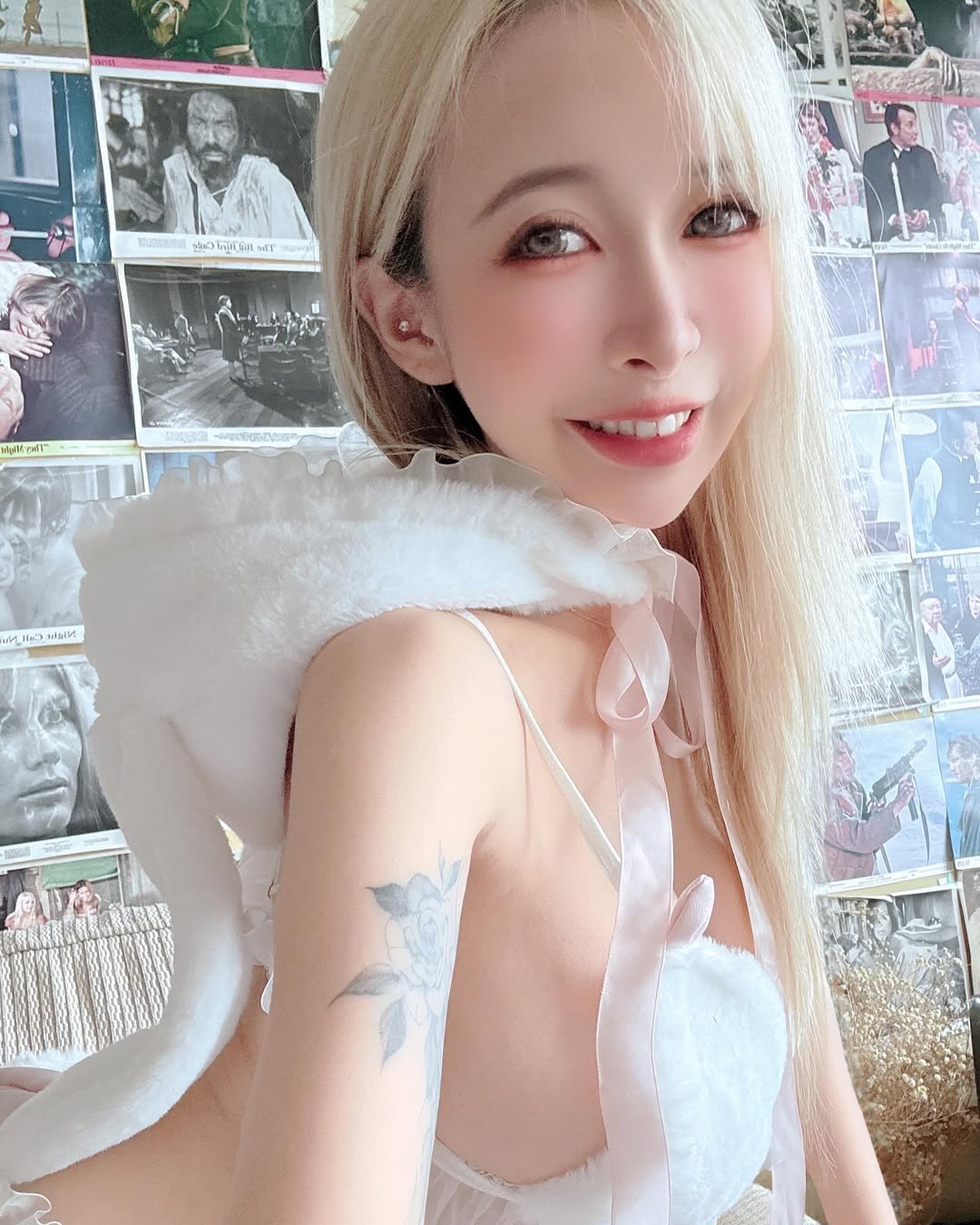 「Lan_Xin_Yu」展現飽滿火辣身材 無懈可擊-第1章-图片23