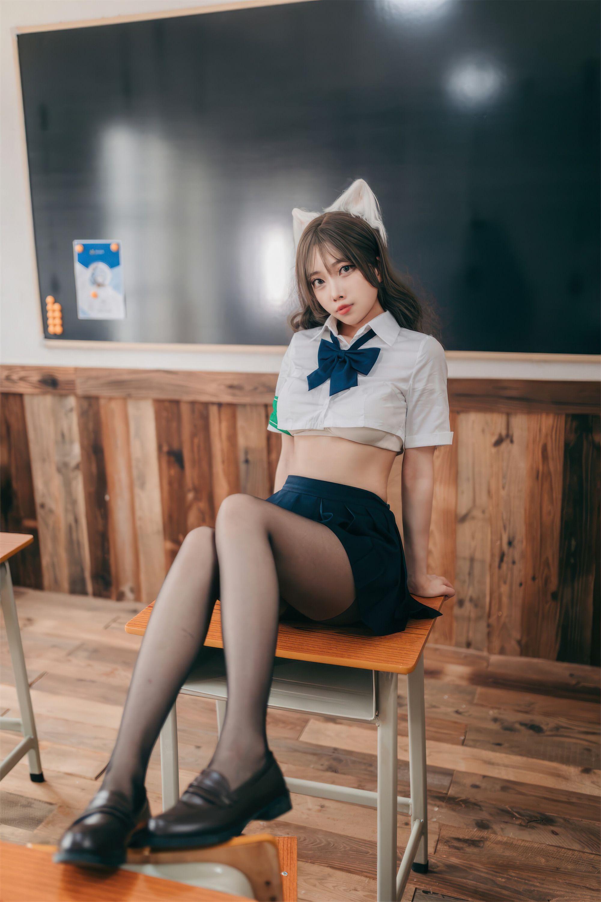 Online collection series of welfare girls amygdale students will be bad cat VIP welfare posts all 55p-第1章-图片39