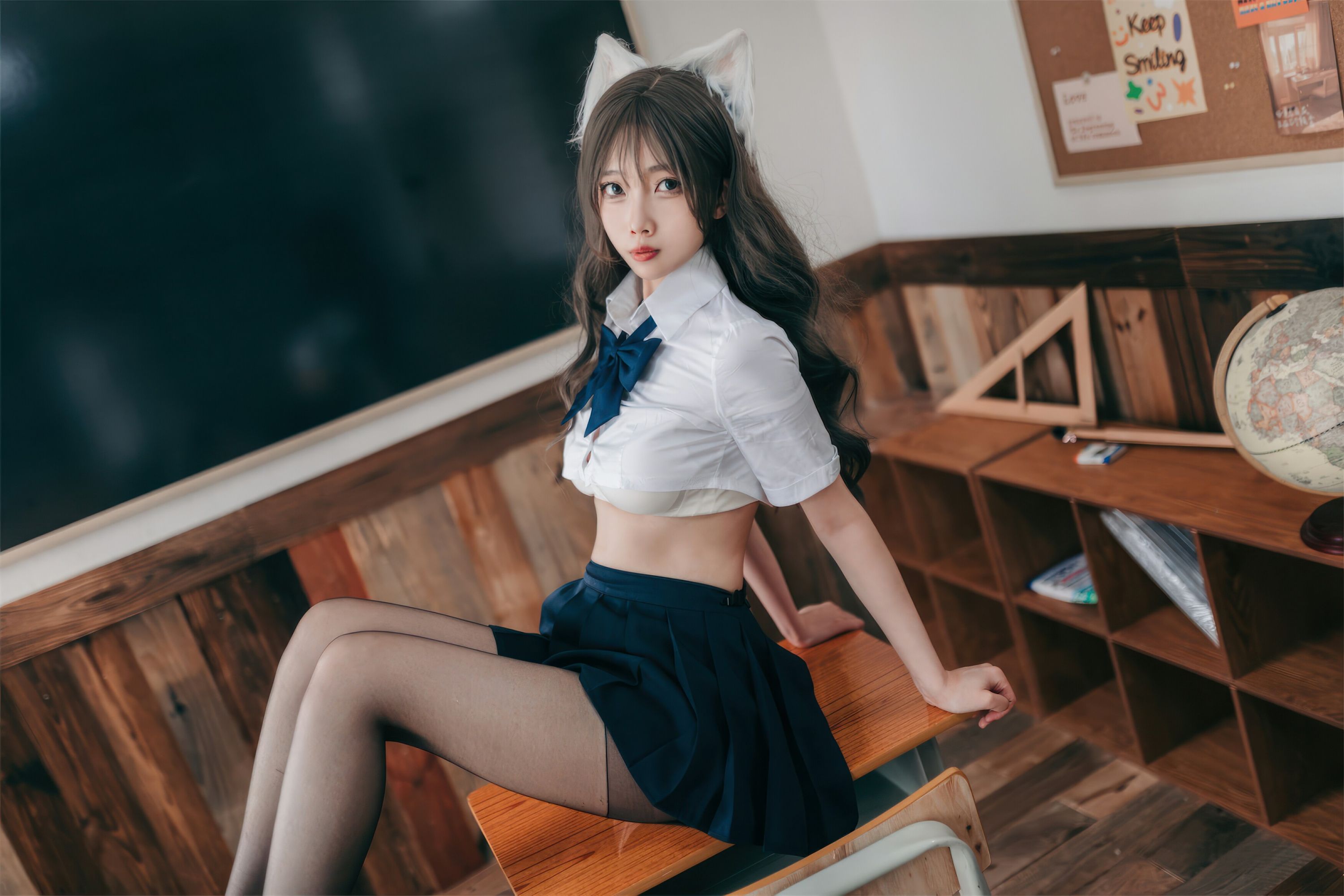 Online collection series of welfare girls amygdale students will be bad cat VIP welfare posts all 55p-第1章-图片44