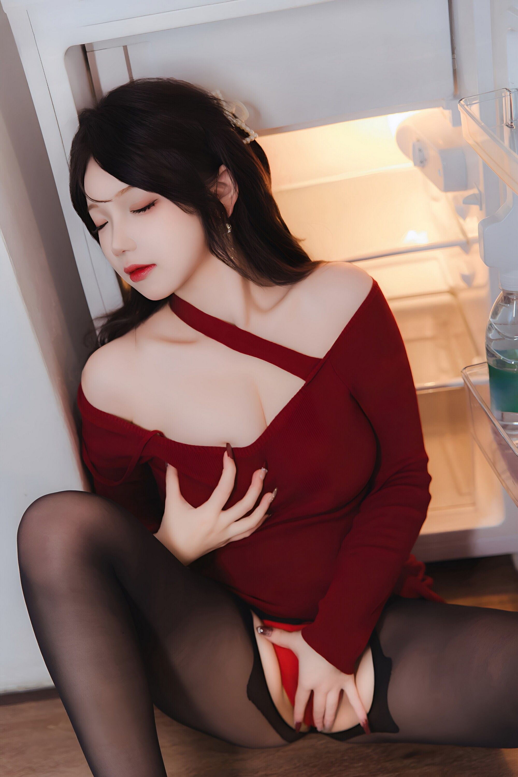【網路收集系列】福利姬 雪晴《 紅裙黑絲小嬌妻 》VIP福利帖全【68P】-第1章-图片22