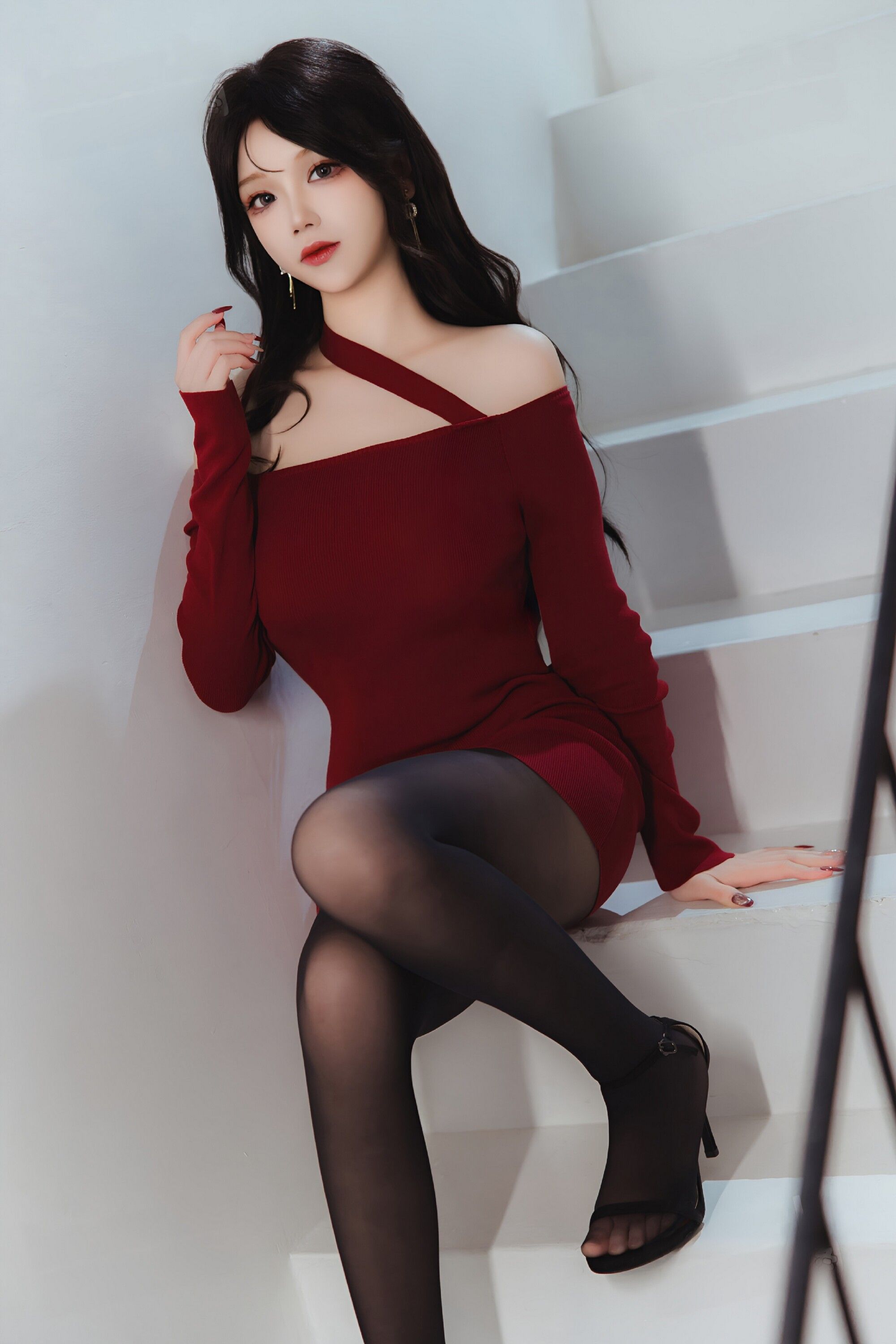 【網路收集系列】福利姬 雪晴《 紅裙黑絲小嬌妻 》VIP福利帖全【68P】-第1章-图片60