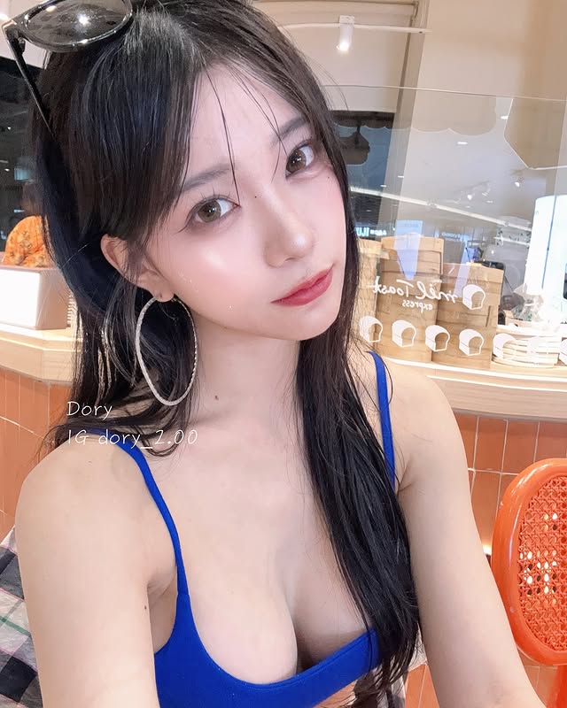 Dolly doesn’t have bikini.-第1章-图片1