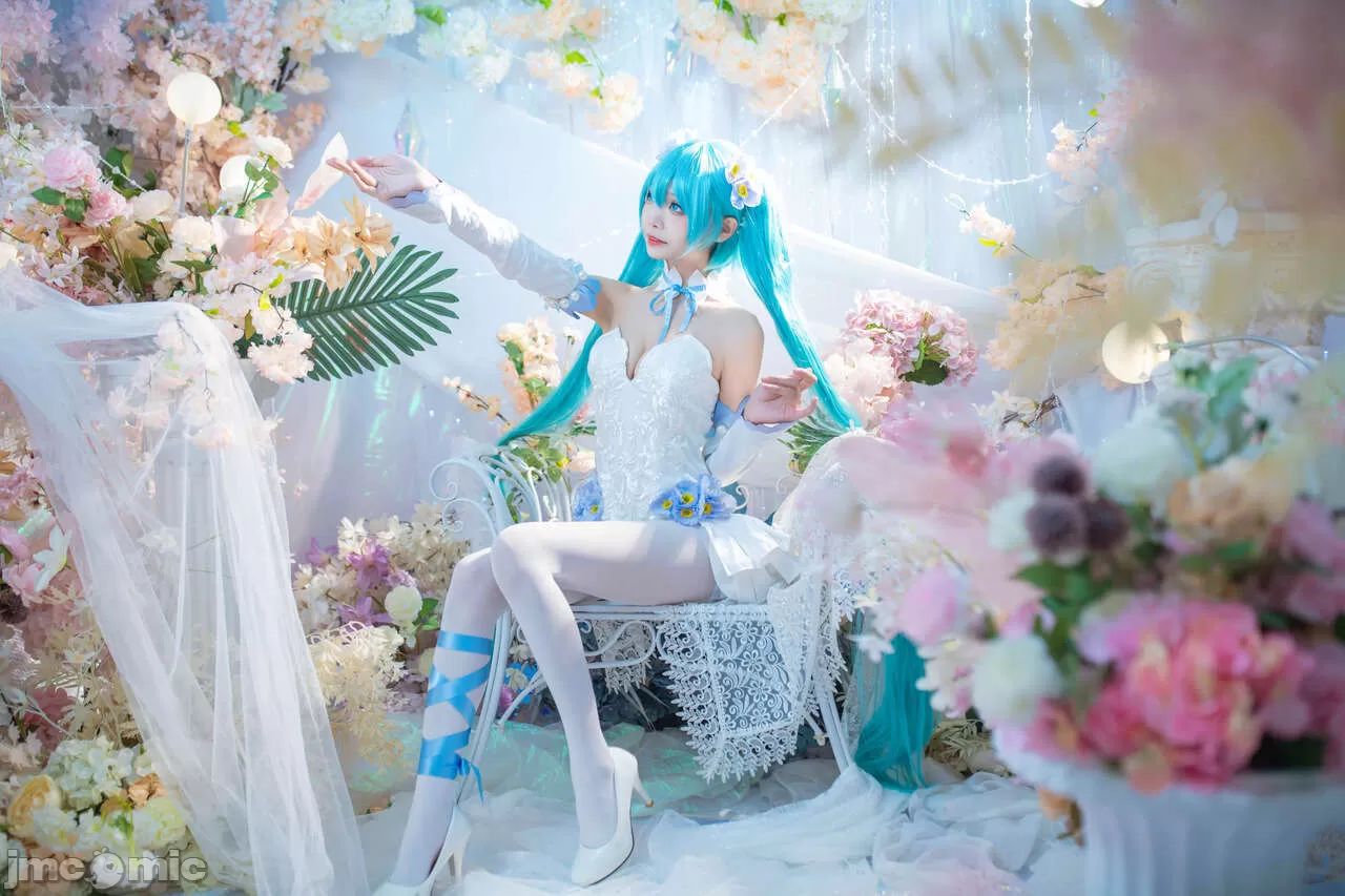 [艾西Aiwest] 初音 粉蝶花  COSPLAY-第1章-图片8