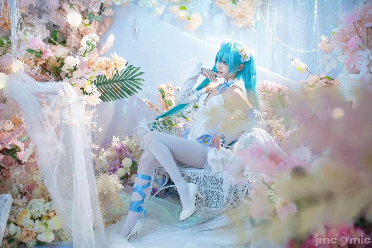 [艾西Aiwest] 初音 粉蝶花  COSPLAY-第1章-图片11