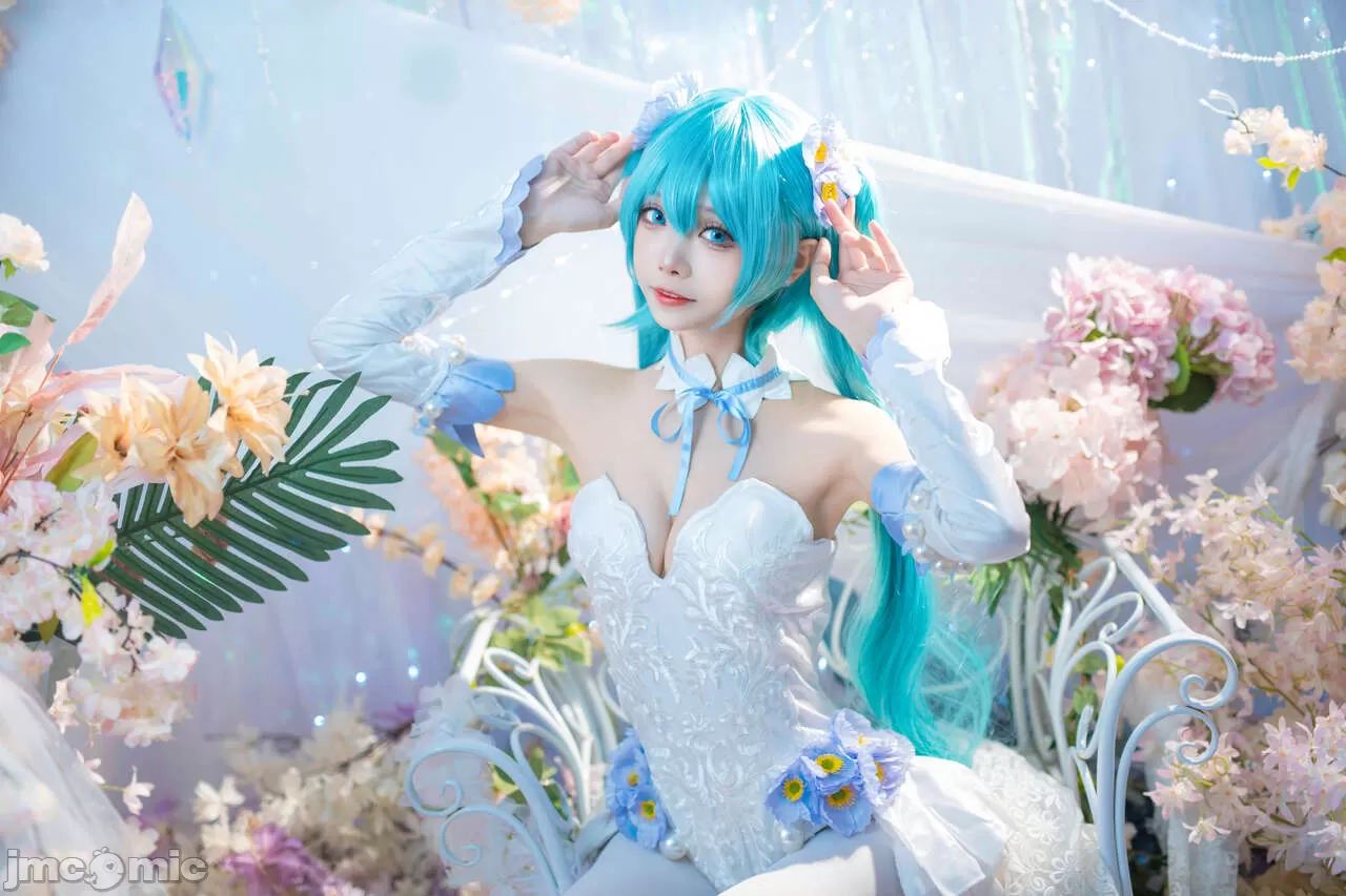 [艾西Aiwest] 初音 粉蝶花  COSPLAY-第1章-图片17