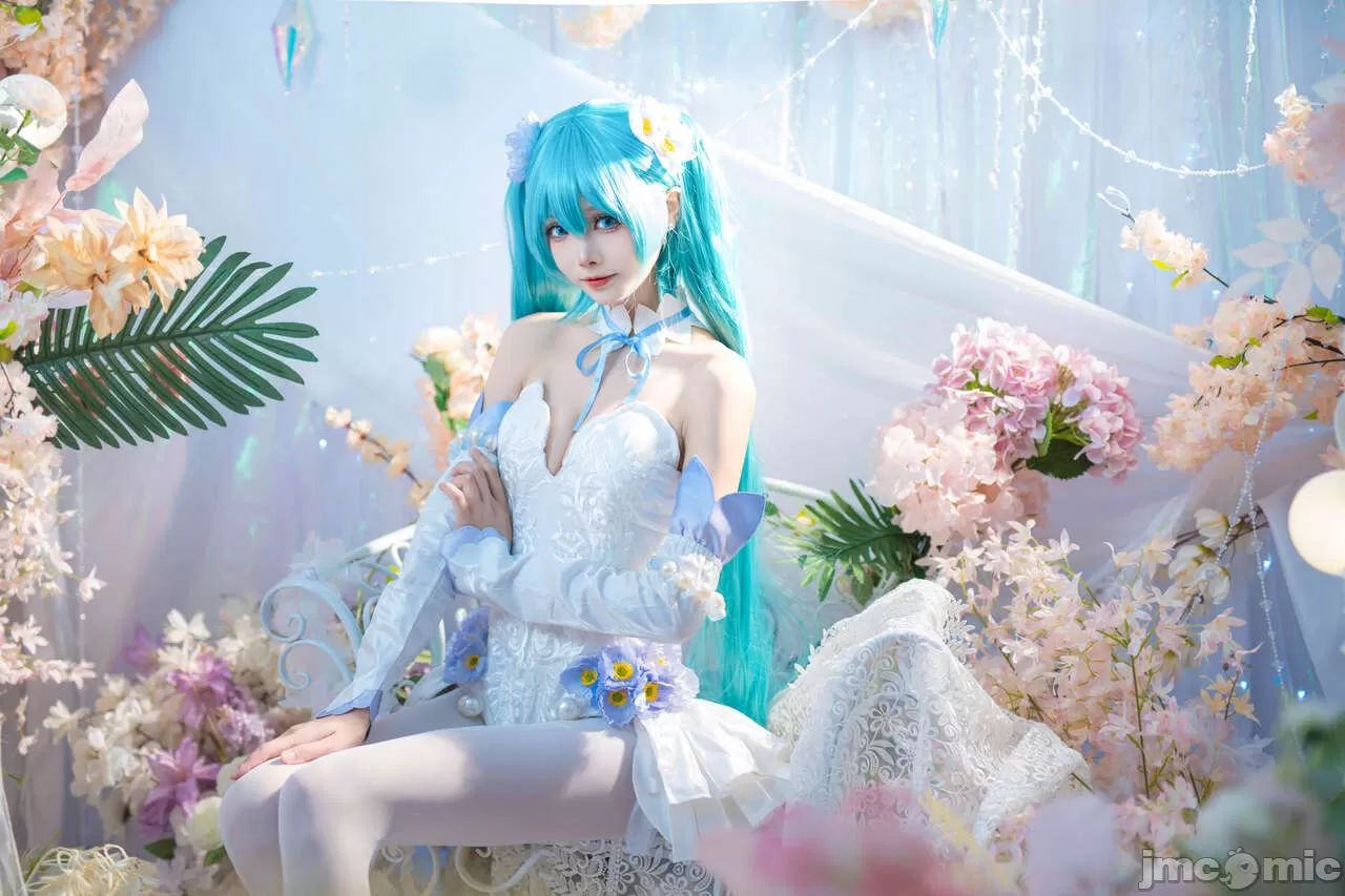 [艾西Aiwest] 初音 粉蝶花  COSPLAY-第1章-图片18