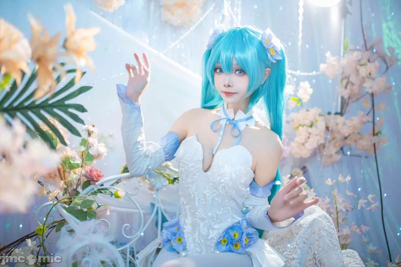 [艾西Aiwest] 初音 粉蝶花  COSPLAY-第1章-图片22