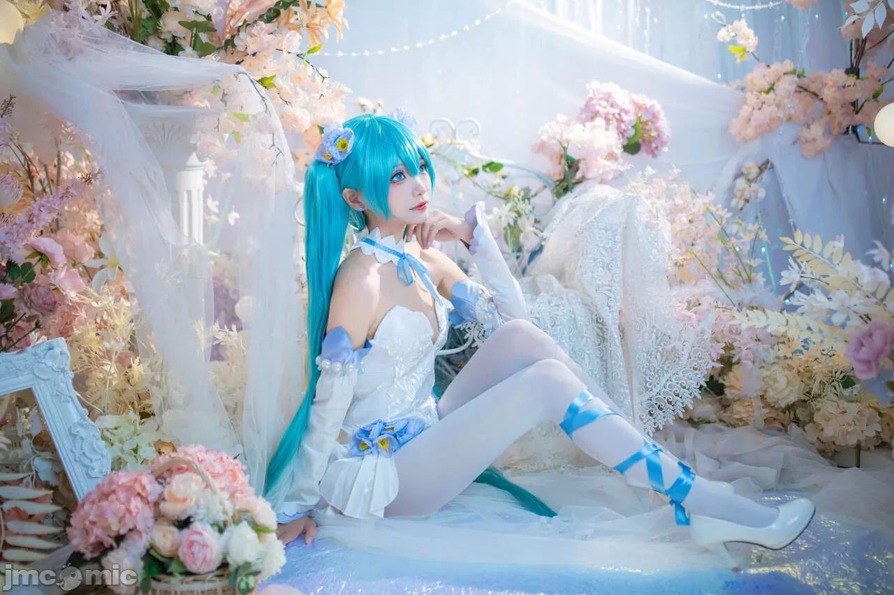 [艾西Aiwest] 初音 粉蝶花  COSPLAY-第1章-图片34
