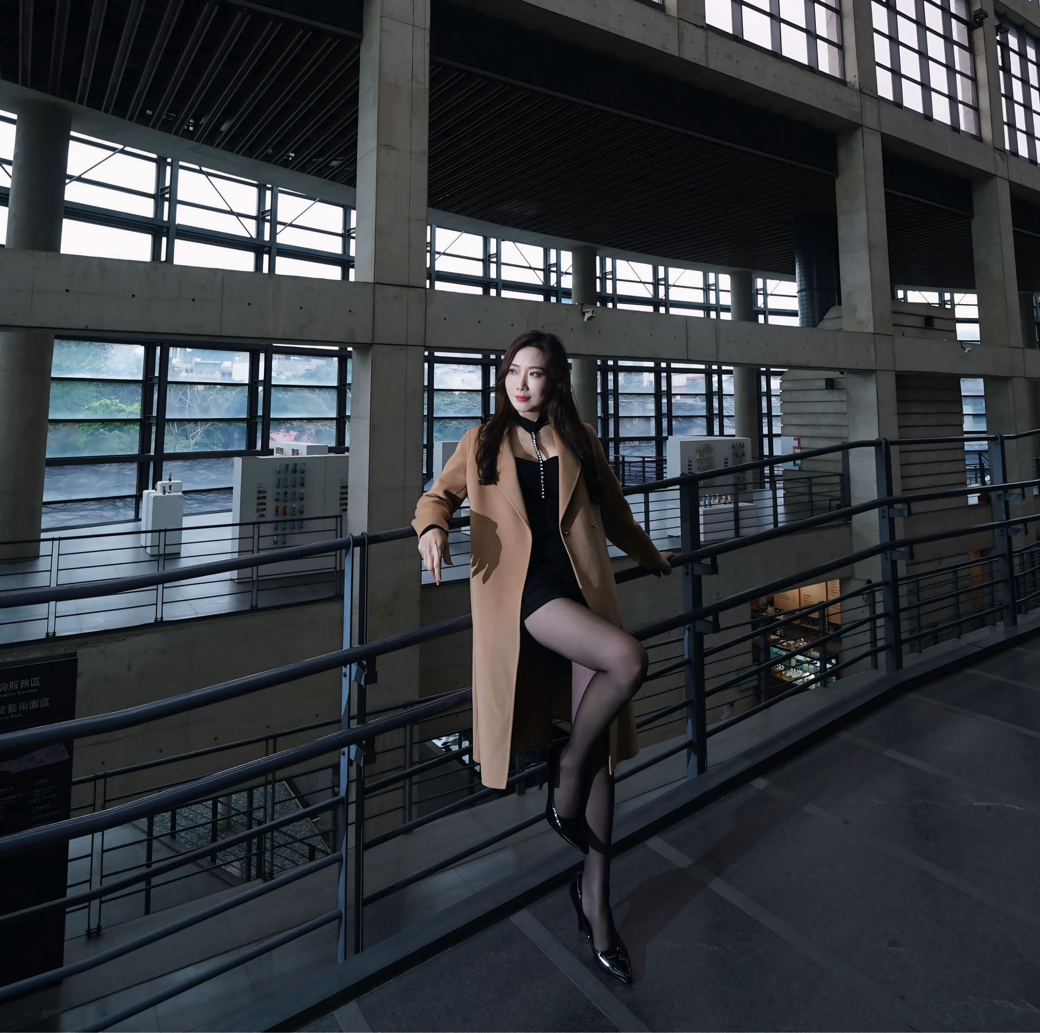 Online collection of YenLiang dresses.-第1章-图片1