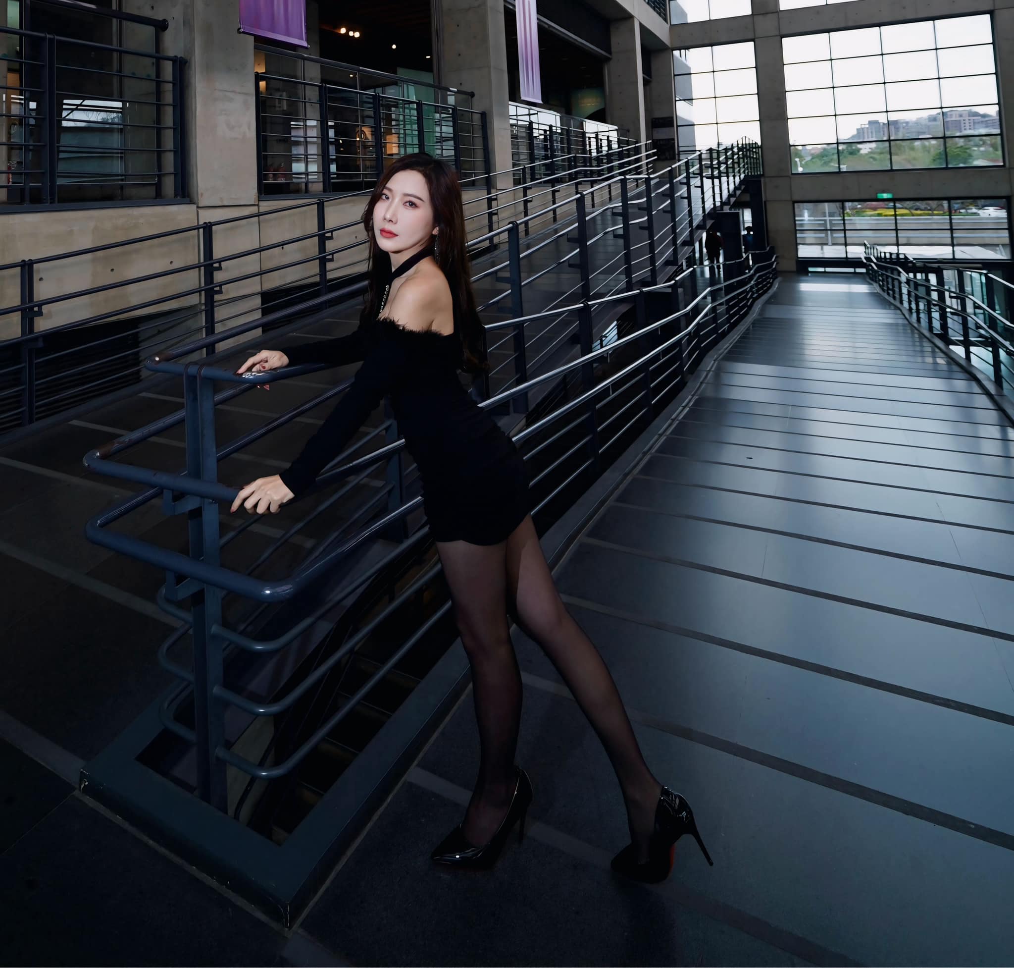 Online collection of YenLiang dresses.-第1章-图片7