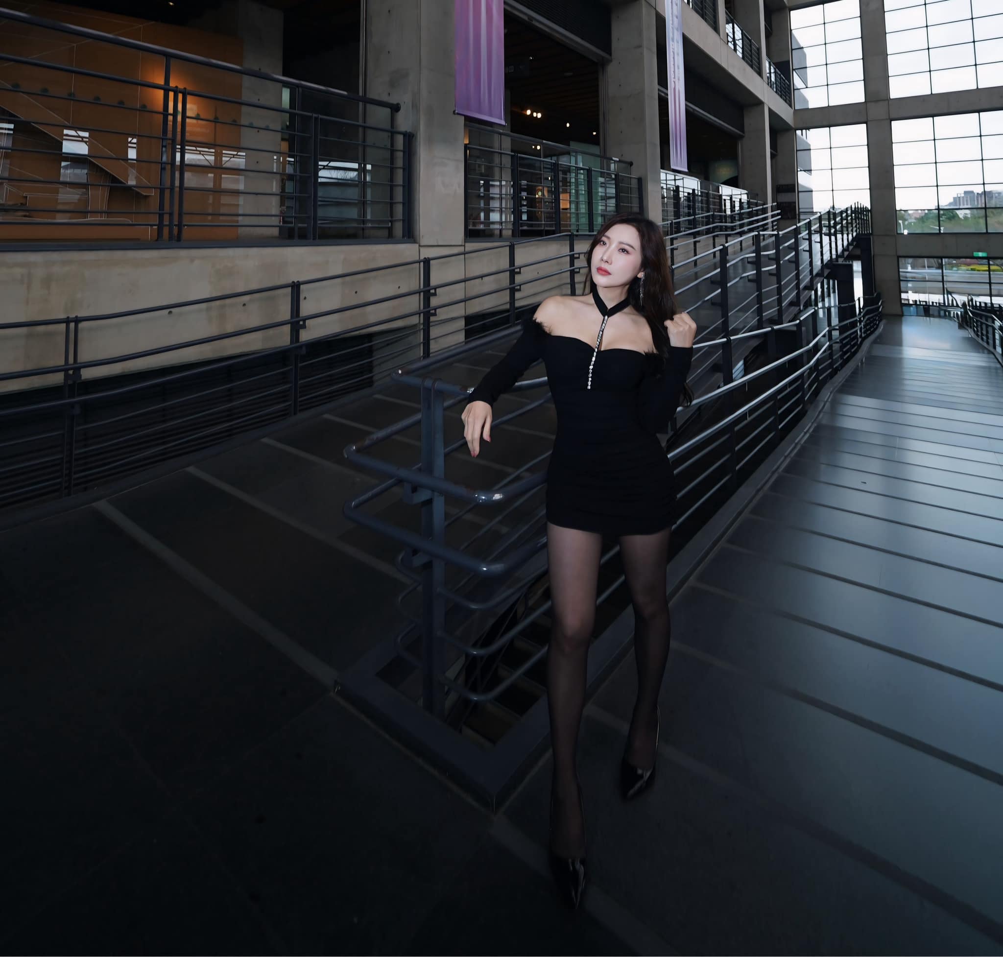 Online collection of YenLiang dresses.-第1章-图片10