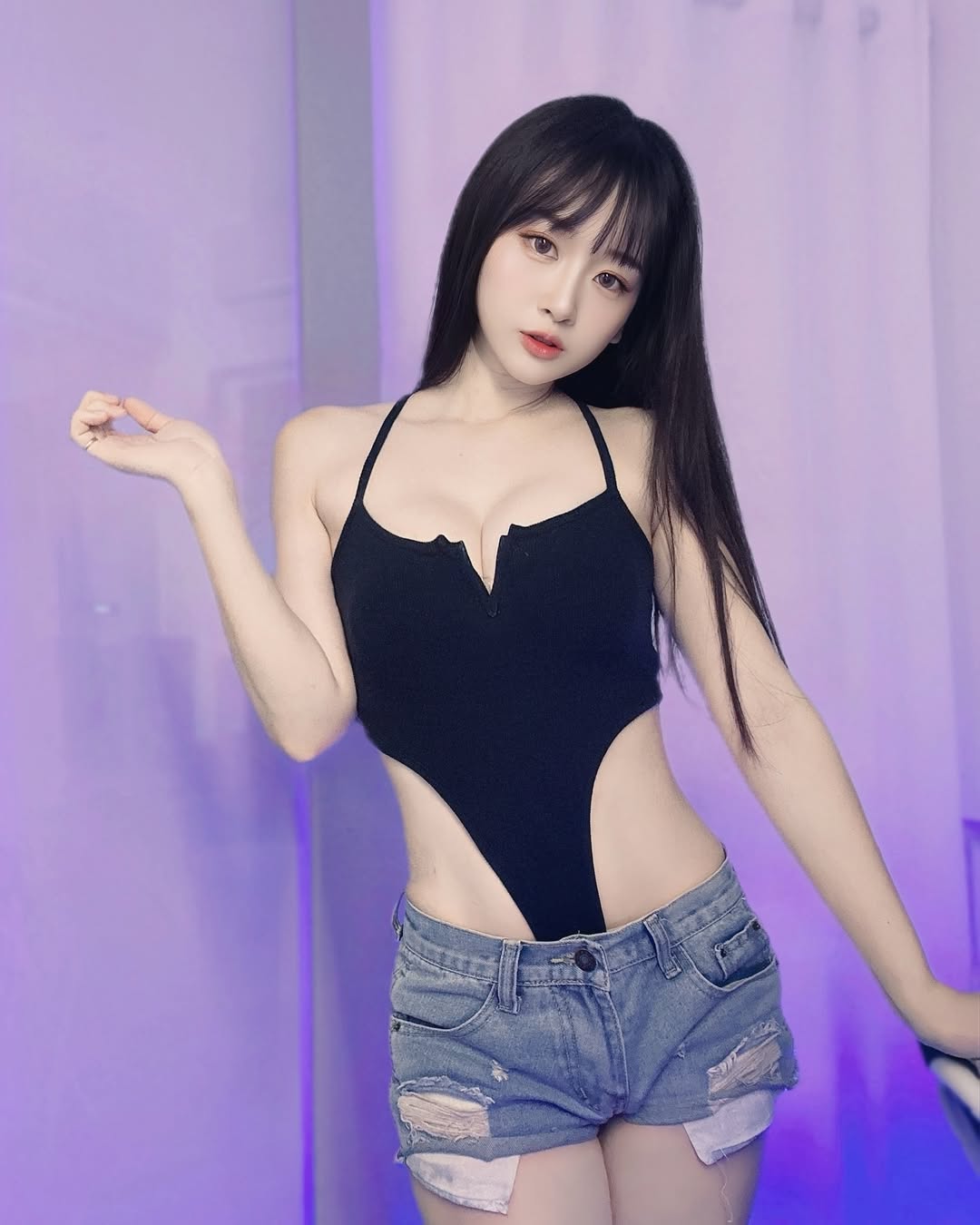 「薇薇」 姣好身材又白又嫩 完美到犯規  IG推特美女-第1章-图片9