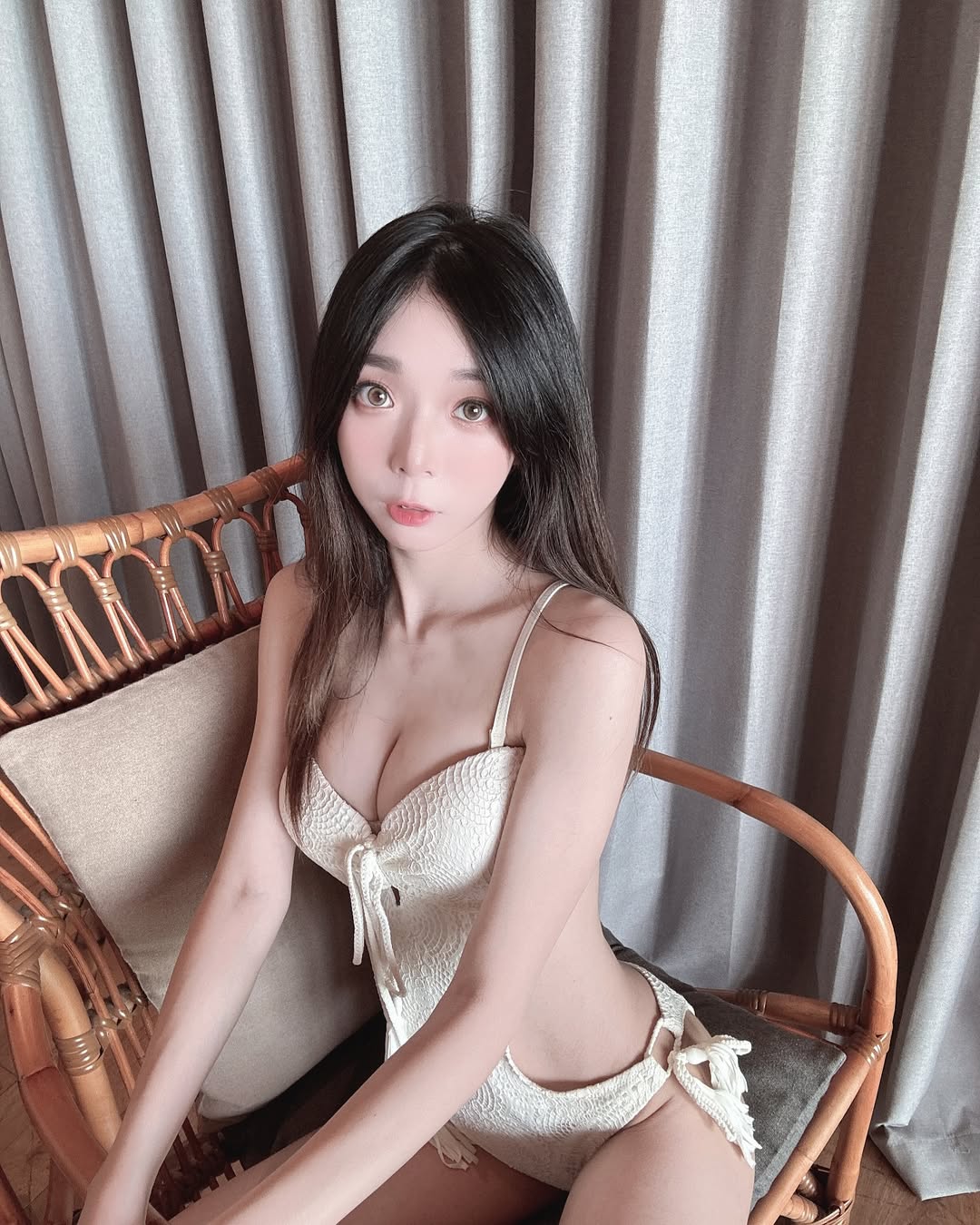 「千緒Tracy」絕頂嫩白身材露出 好吸引人  IG推特美女-第1章-图片4