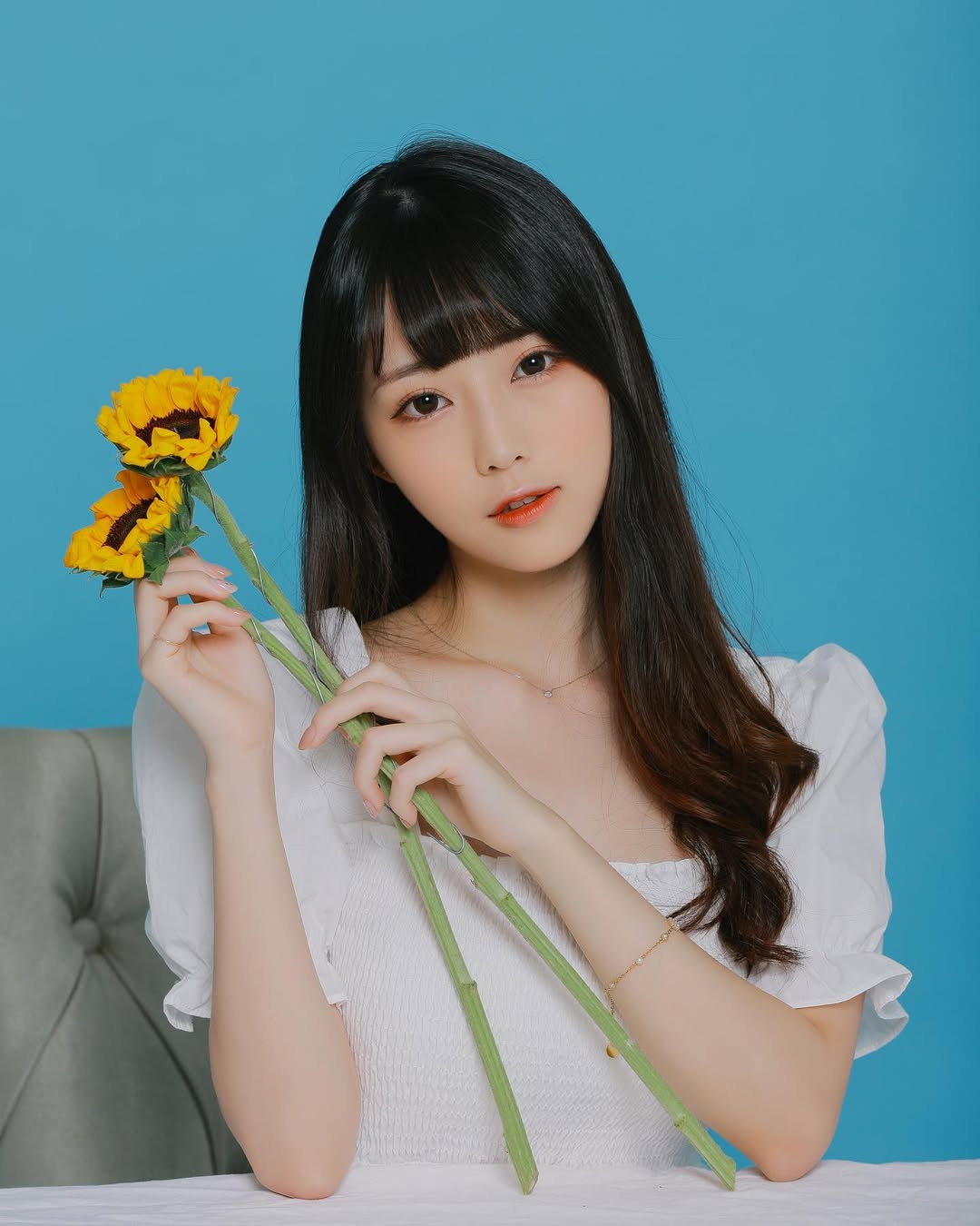 「瑋庭Angela」腰束奶澎 可愛中帶點性感  IG推特美女-第1章-图片9