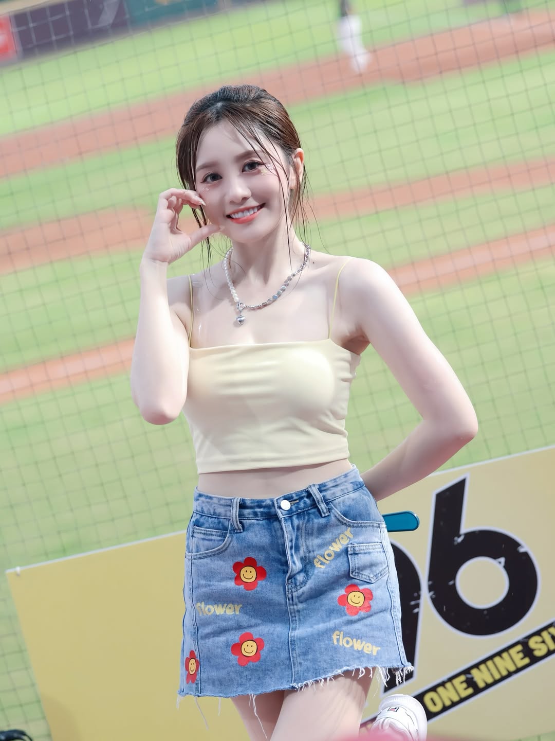 「Tanya若潼」美顏入鏡非常撩人 戀愛感十足  IG推特美女-第1章-图片3