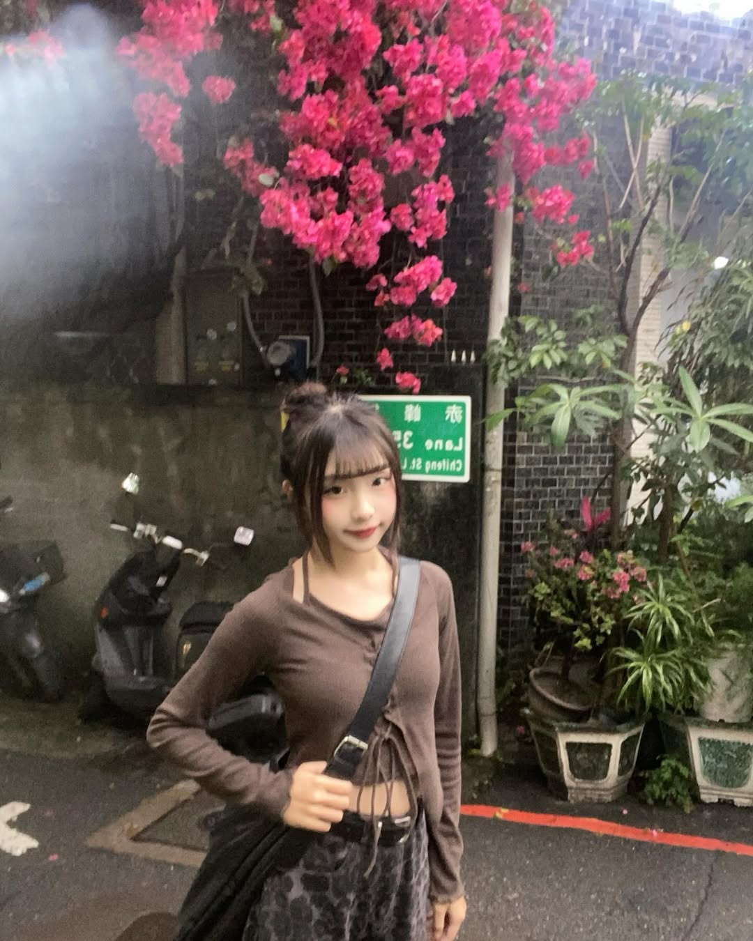 「許慈」大眼甜妹微露姣好身材來勾引你  IG推特美女-第1章-图片5